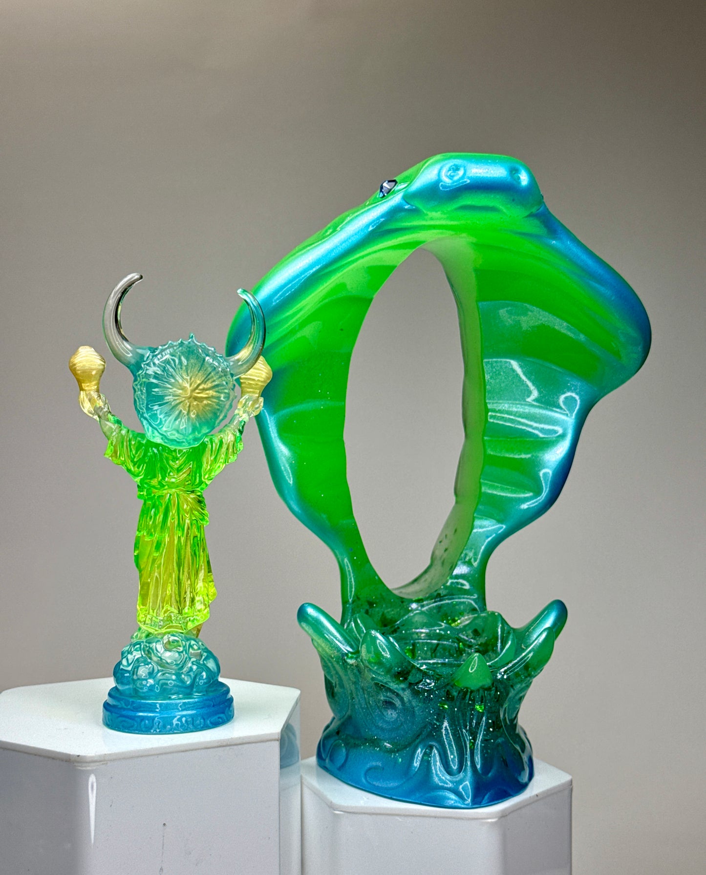 Snake Handler Shrine: Green Glow Overlord