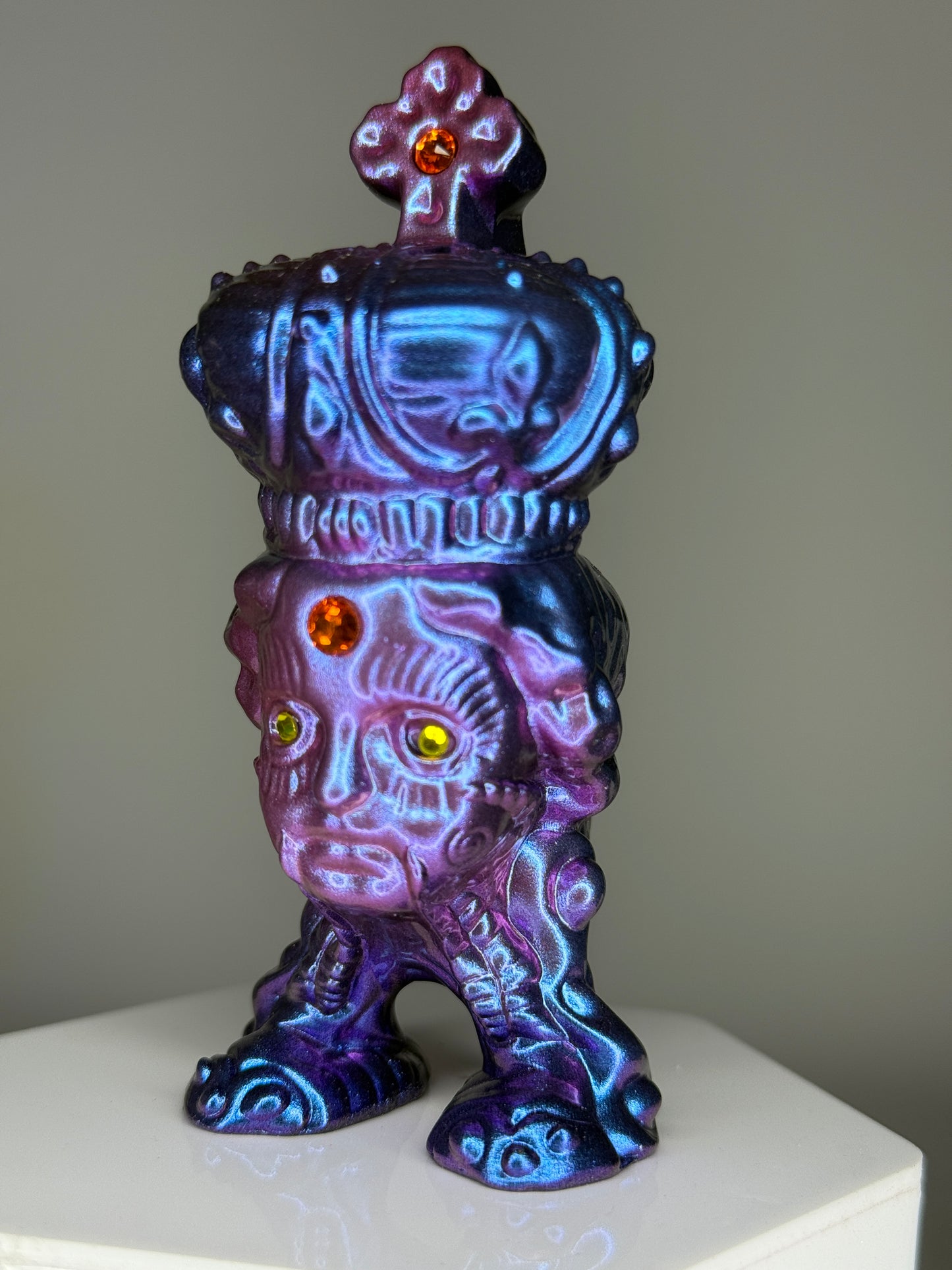 Mecha Faith Hopper: Chrome Pink/Blue