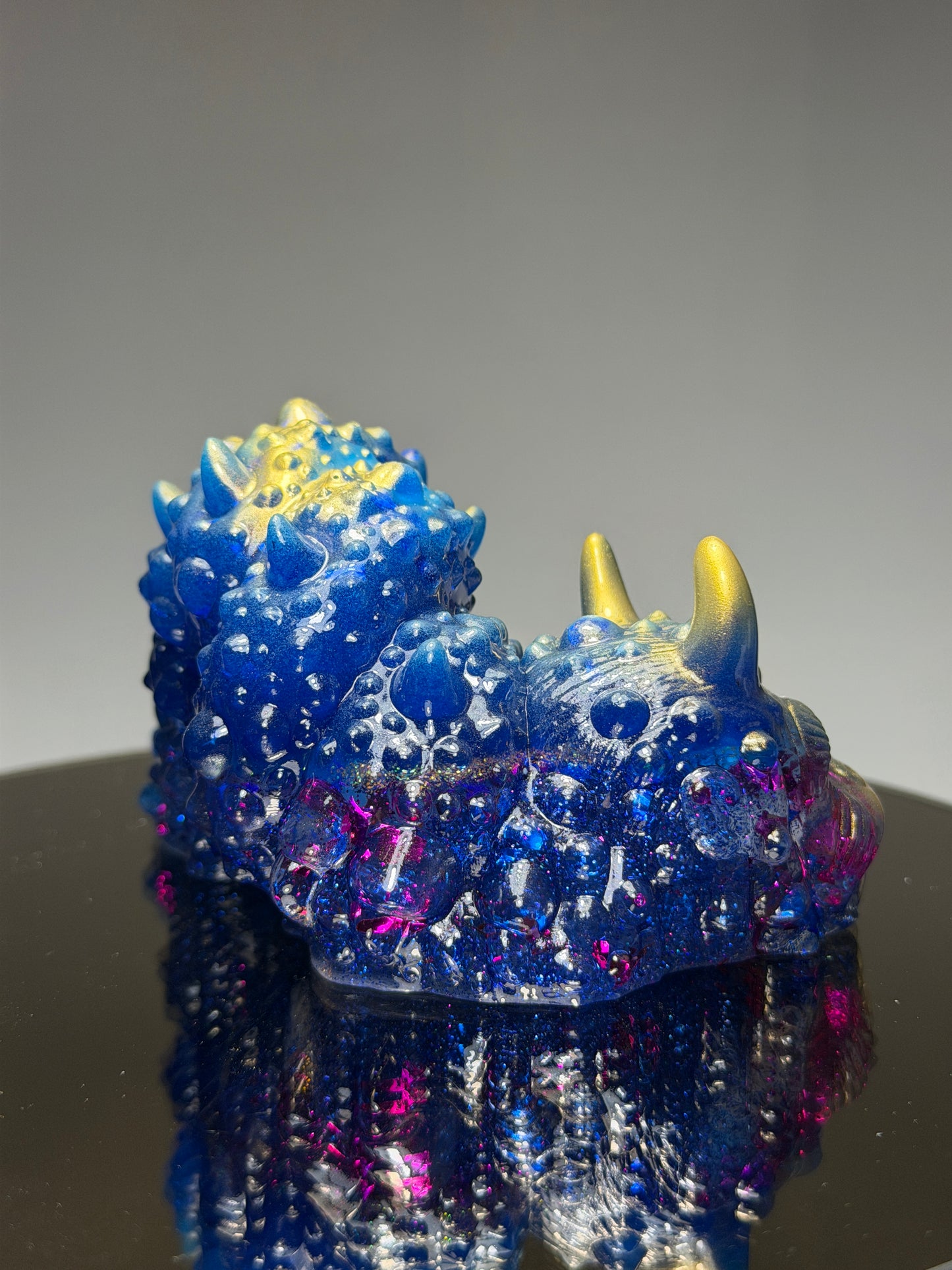 Devil Grub Ape: Glow Suck