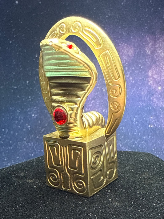Egyptian Cobra: Chrome Gold Red