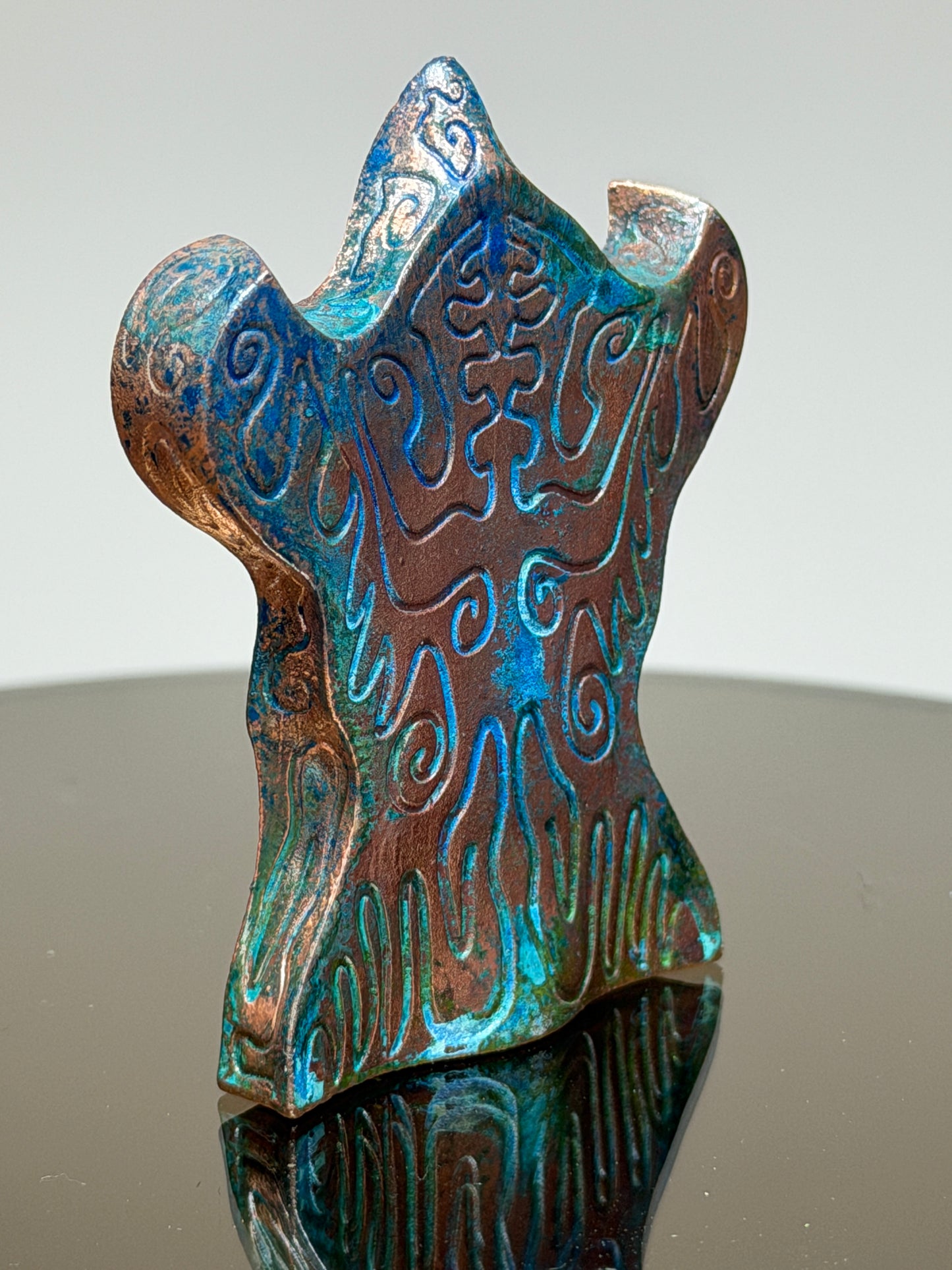 Xzeeo Ho’ss: Copper Plated Gallant