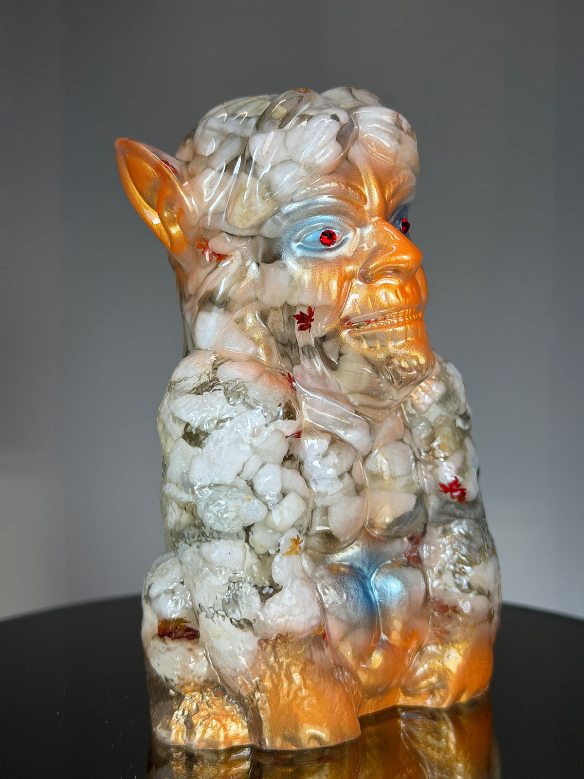 Tago Gorilla: Late Autumn
