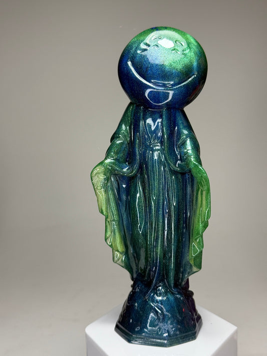 Happy Mary: Green ‘n Blue