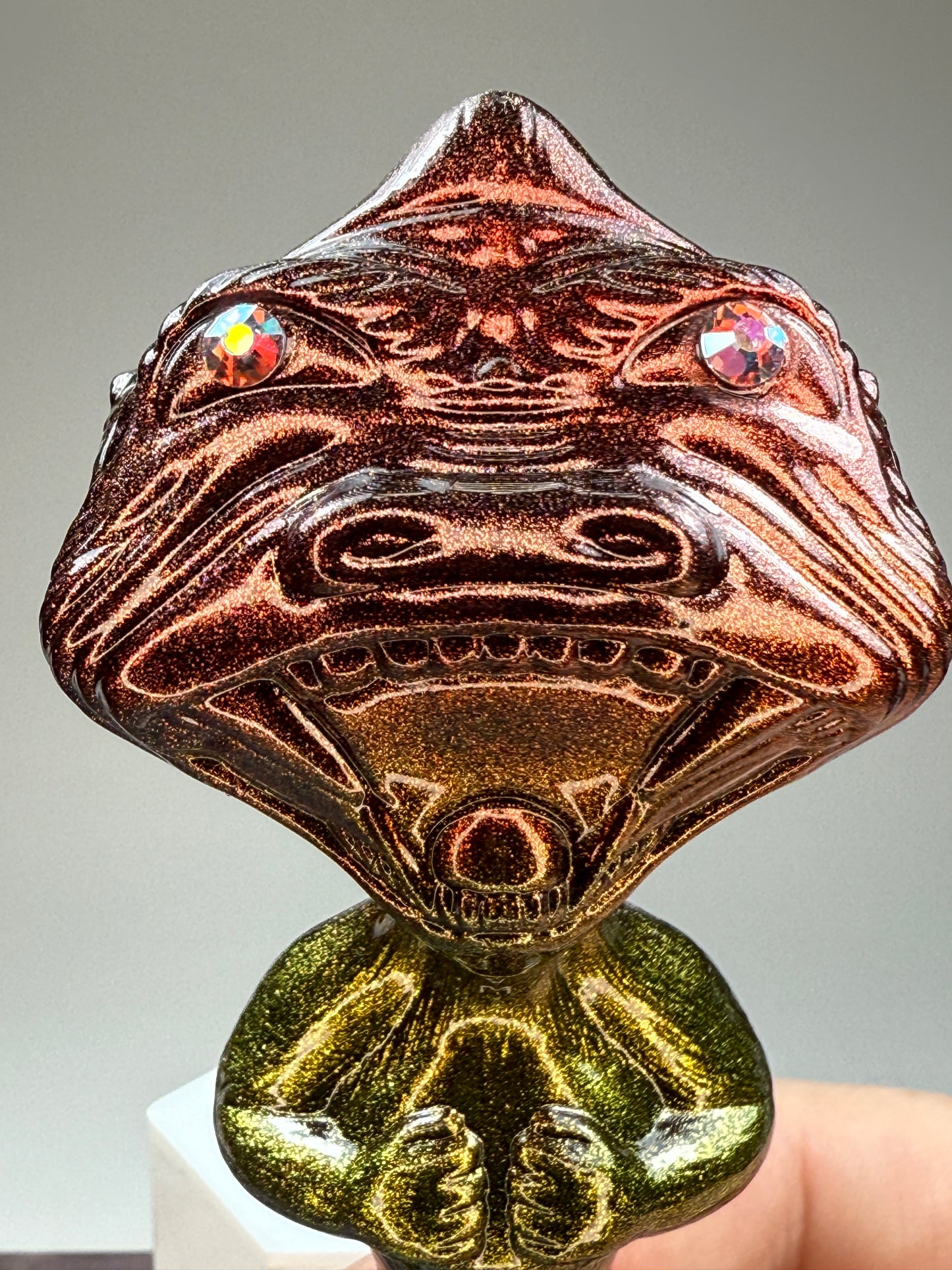 Fisheye Ape: Dark Rainbow