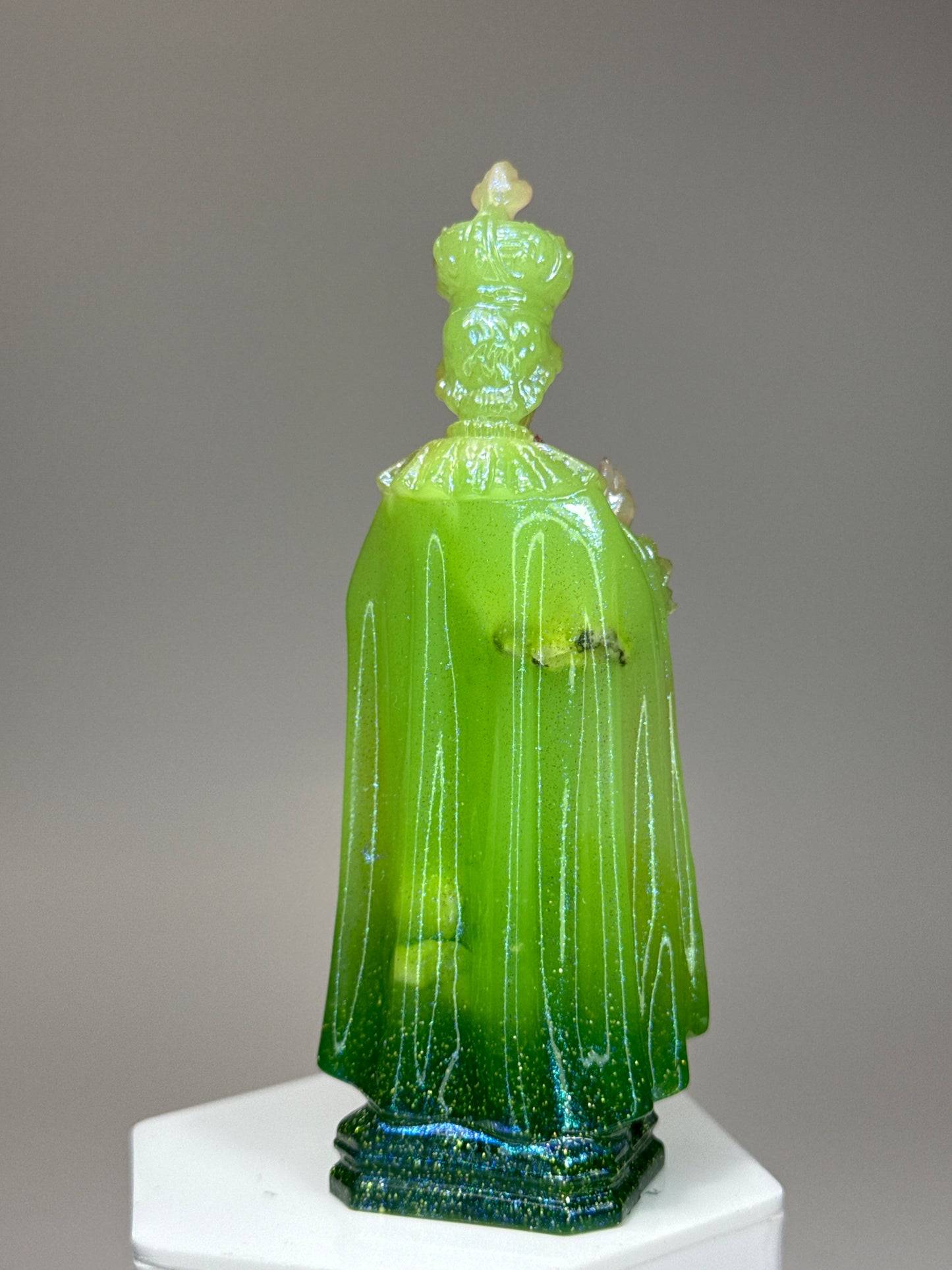 Infant Jesus Of Prague 2.0: Green/Pink Glow