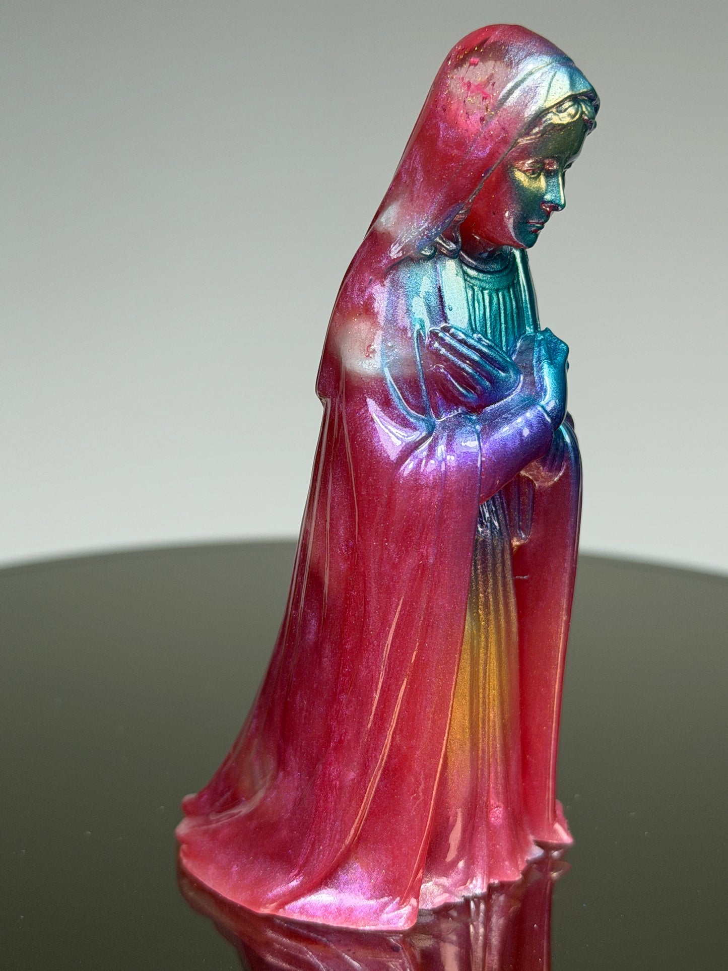 Pocket Mary: Pink with Rocks