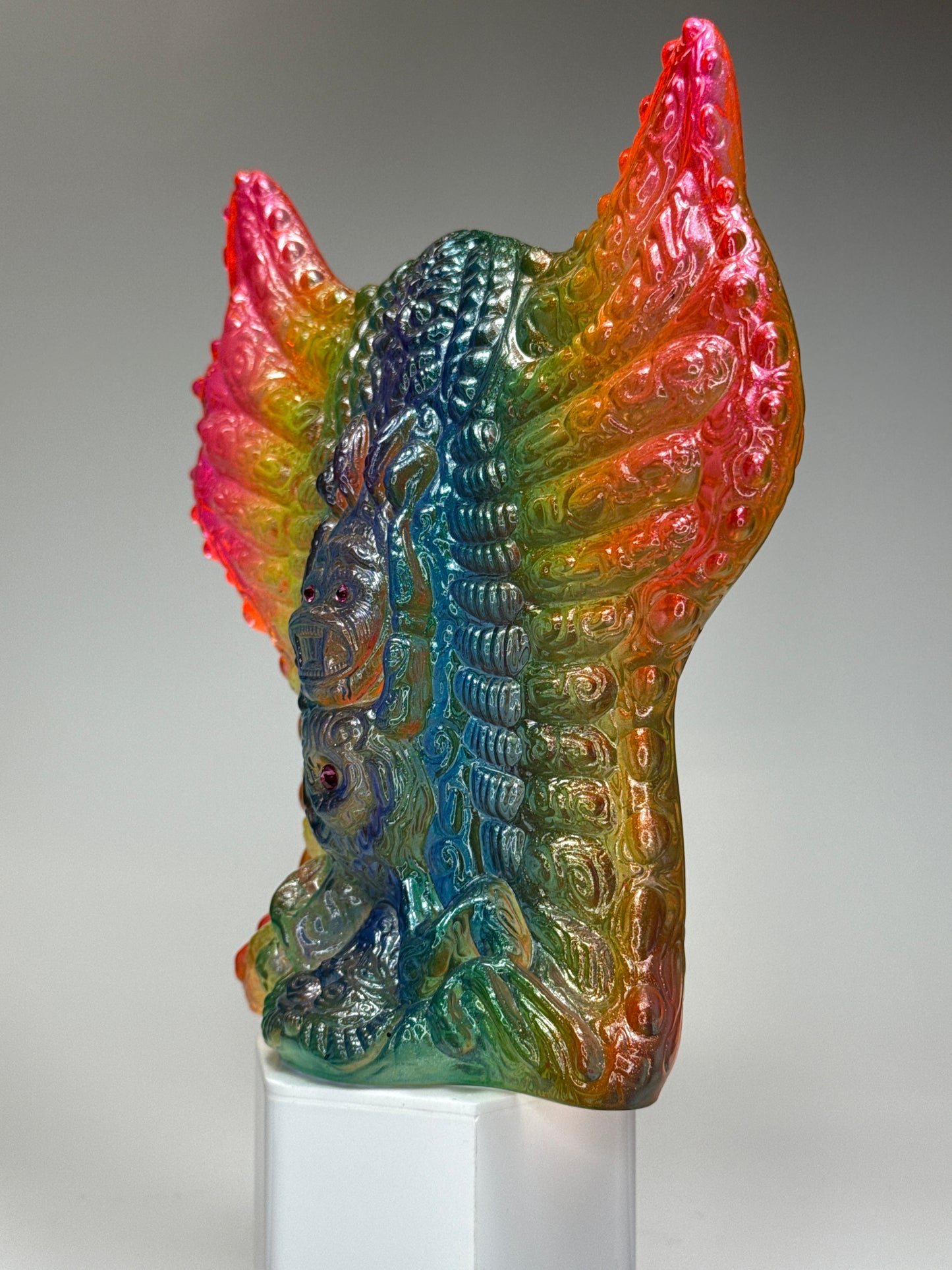 Kaxxl Yi’mm: Crystal Rainbow Clear