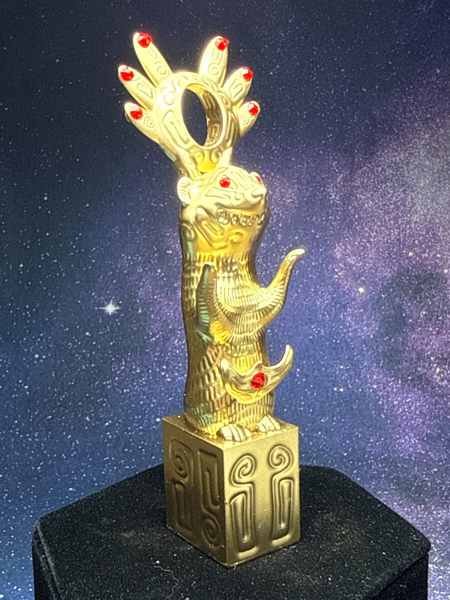 Egyptian Mongoose: Chrome Gold Red