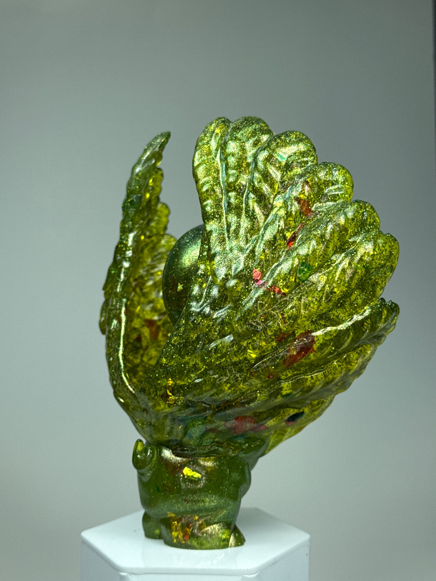 Winged Twisted Pig: Glitter Green