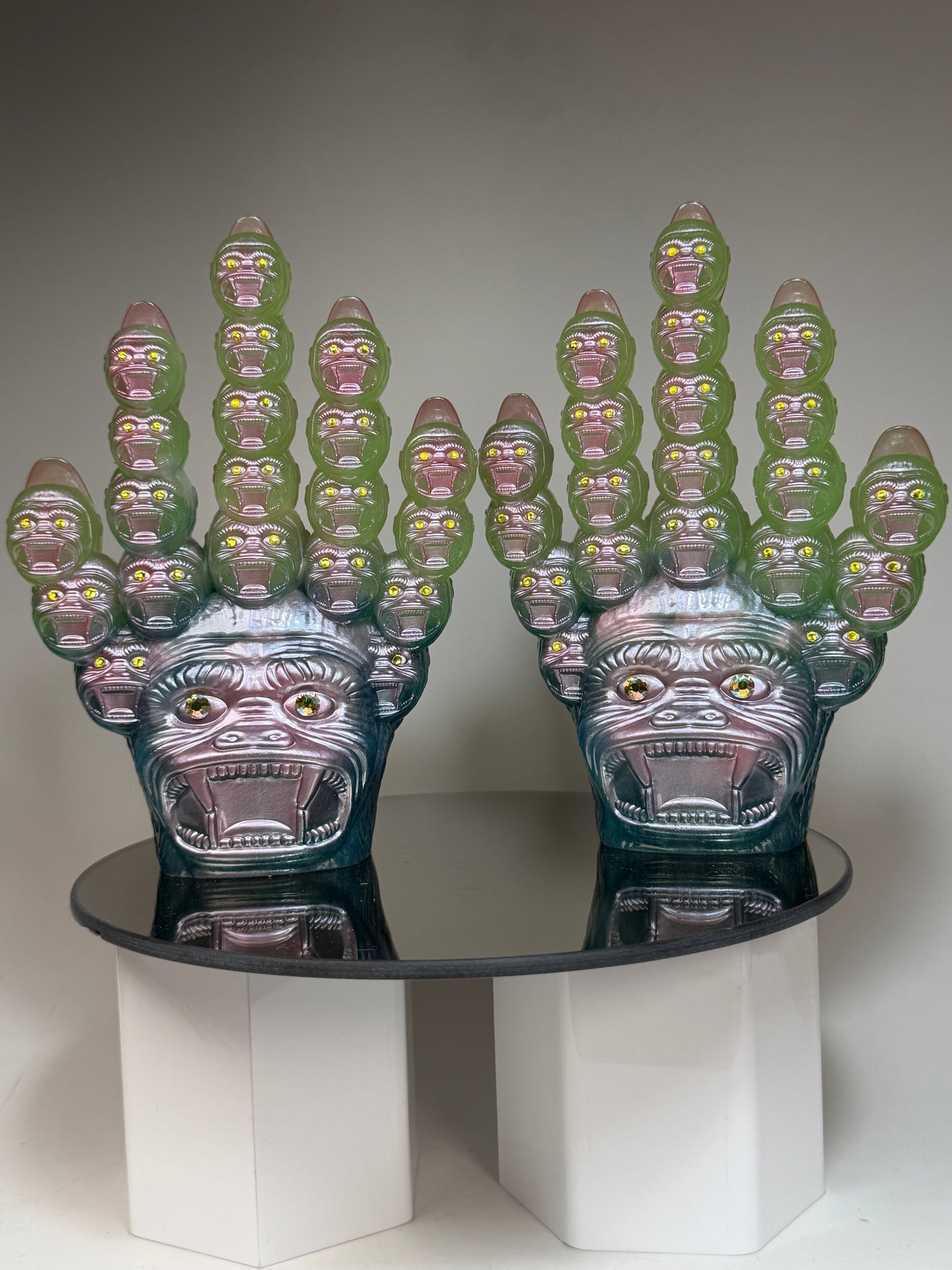 Ape Head Claw: Dimension 4 Glow