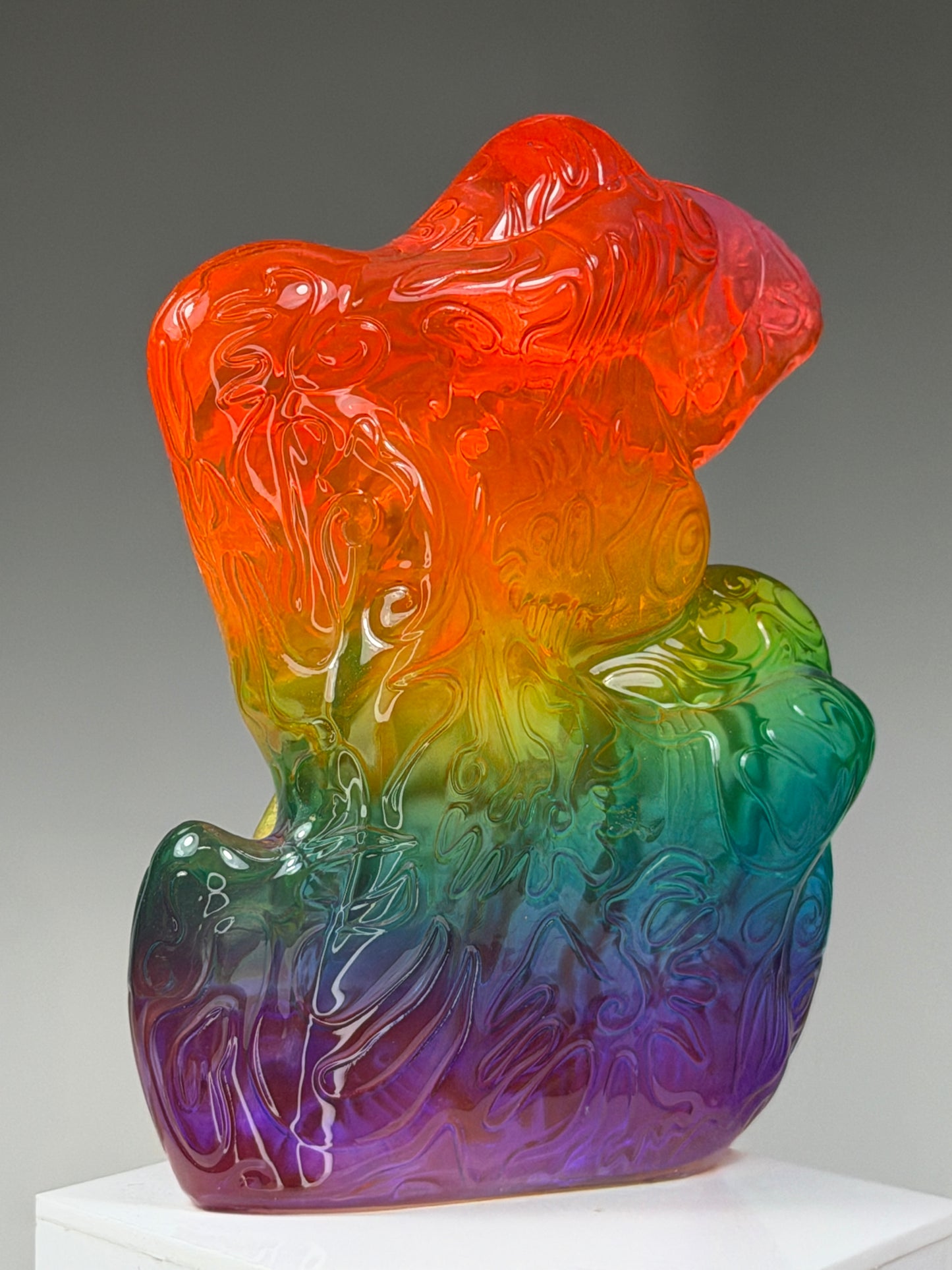 Fazzt Ra’qq: Transparent Rainbow Artifact