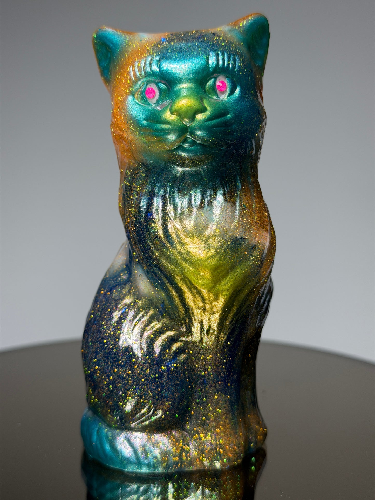 Cat: Glow Eyes Wicked