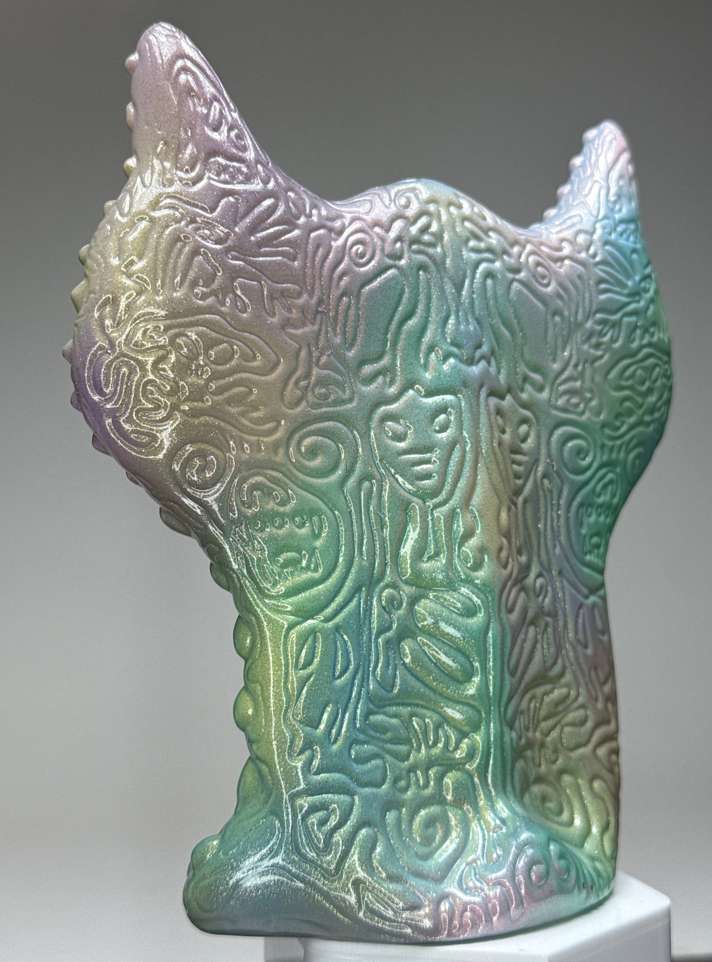 Kaxxl Yi’mm: Silver Pastel