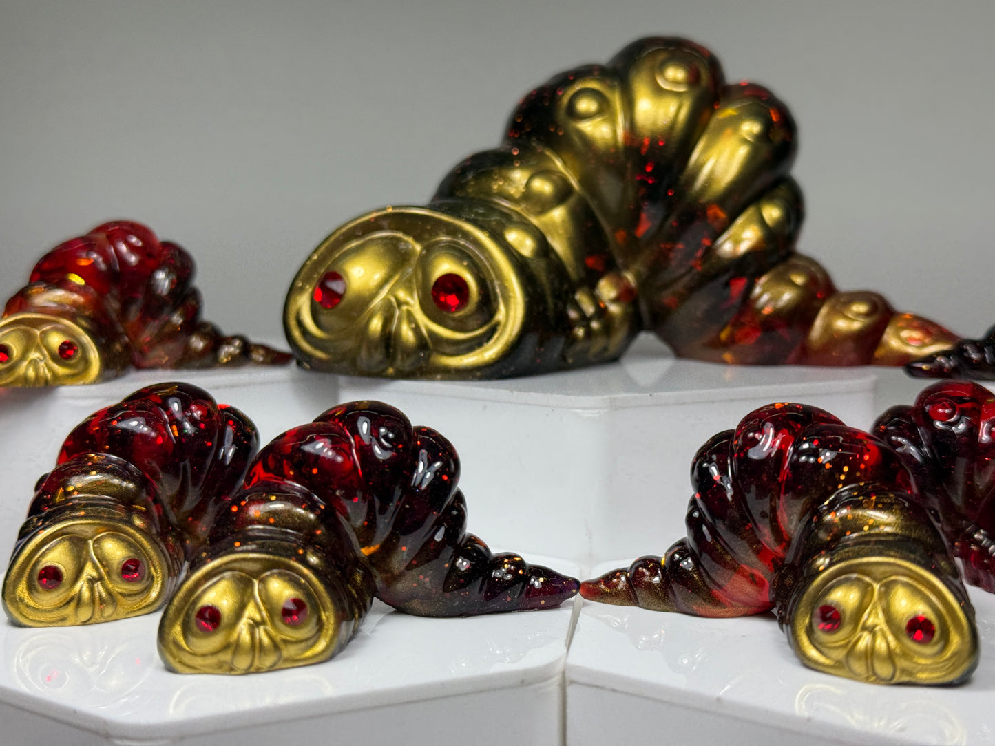 Worm: Golden Red Set of 7