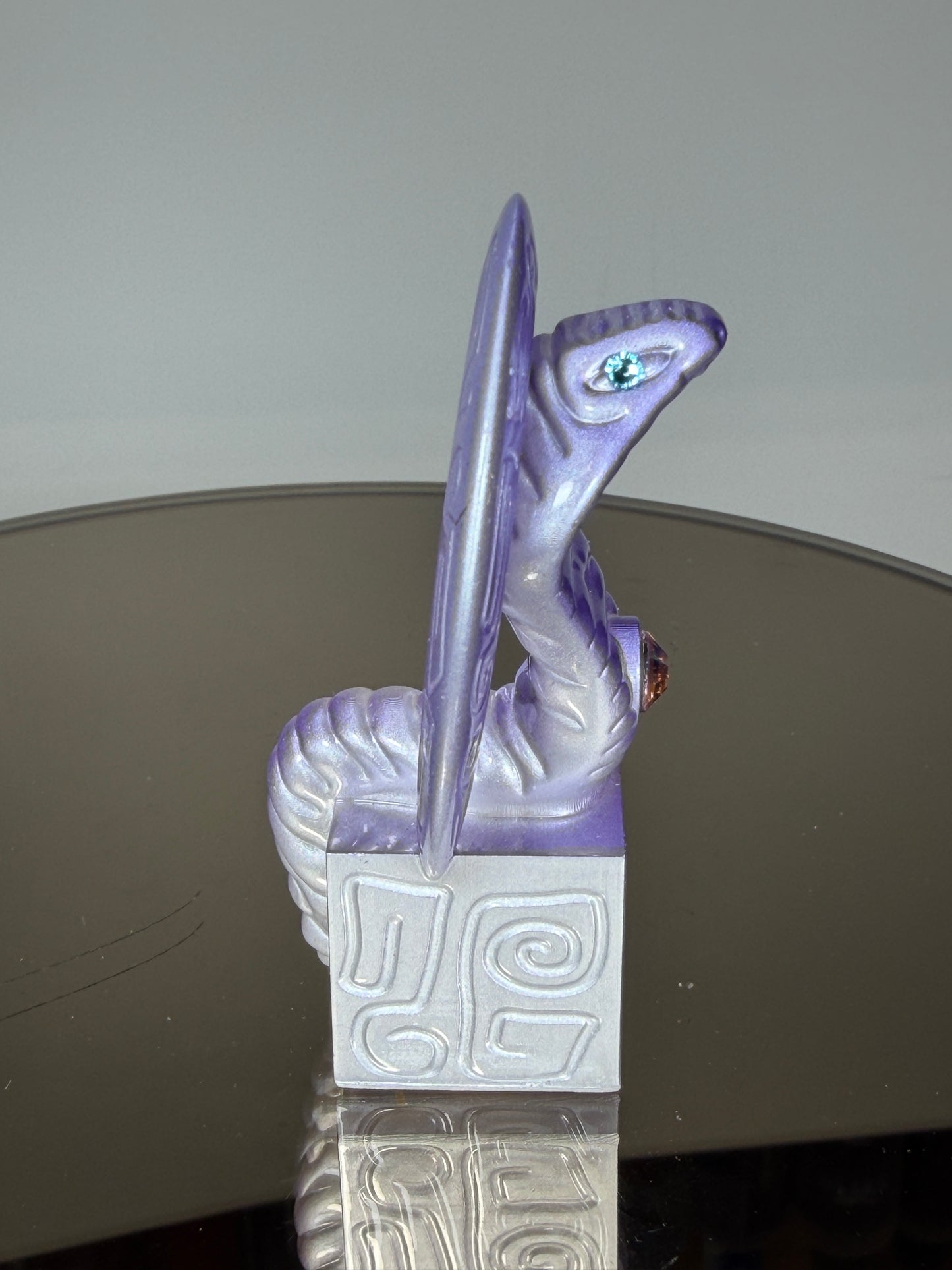 Egyptian Cobra: Purple Style