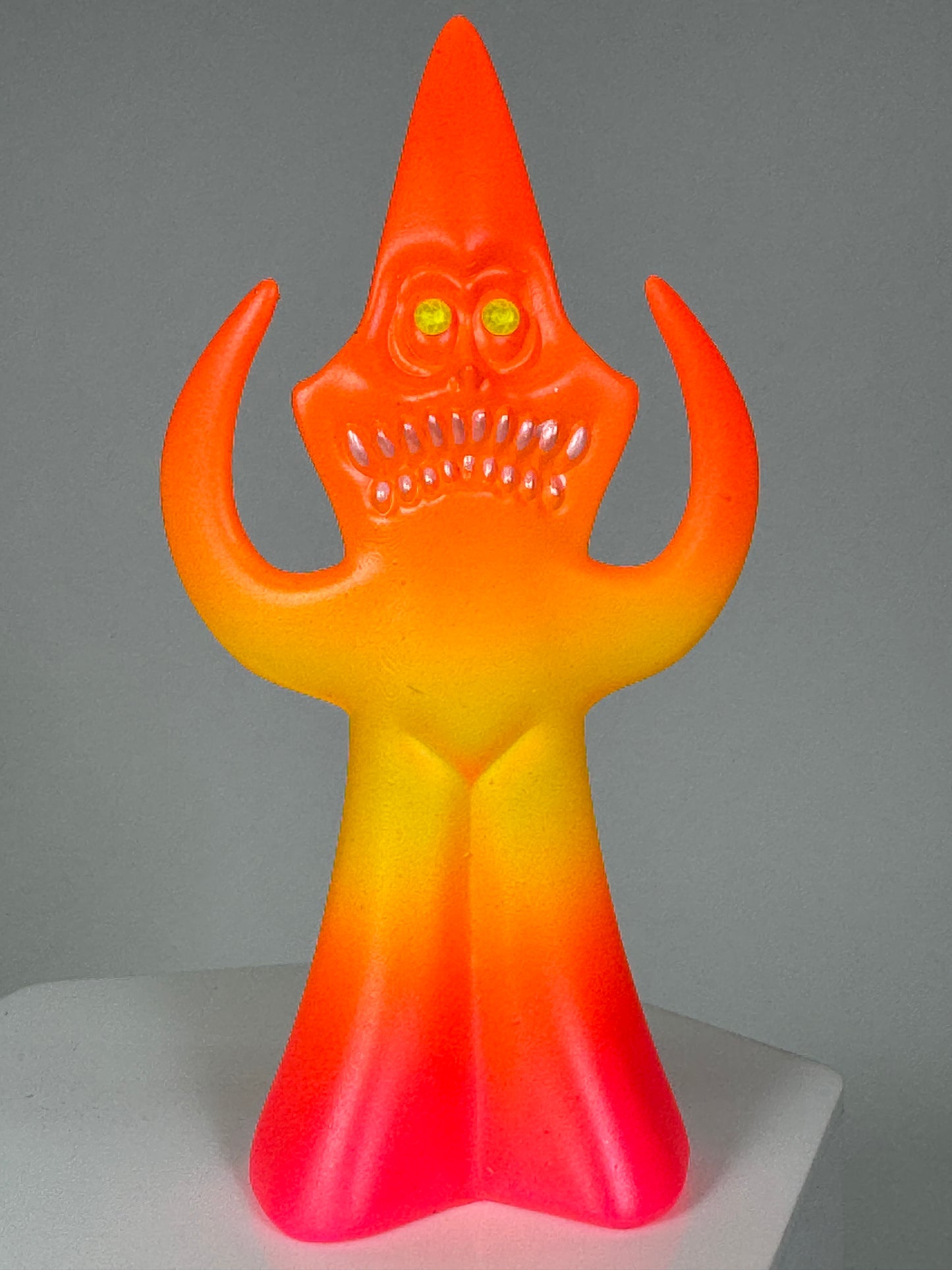 Mr. Fish: Neon Hot