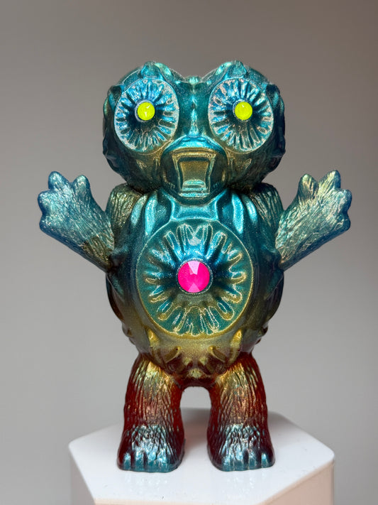 Giant Eyes Ape Eyeball Troll: Waking Up Excited