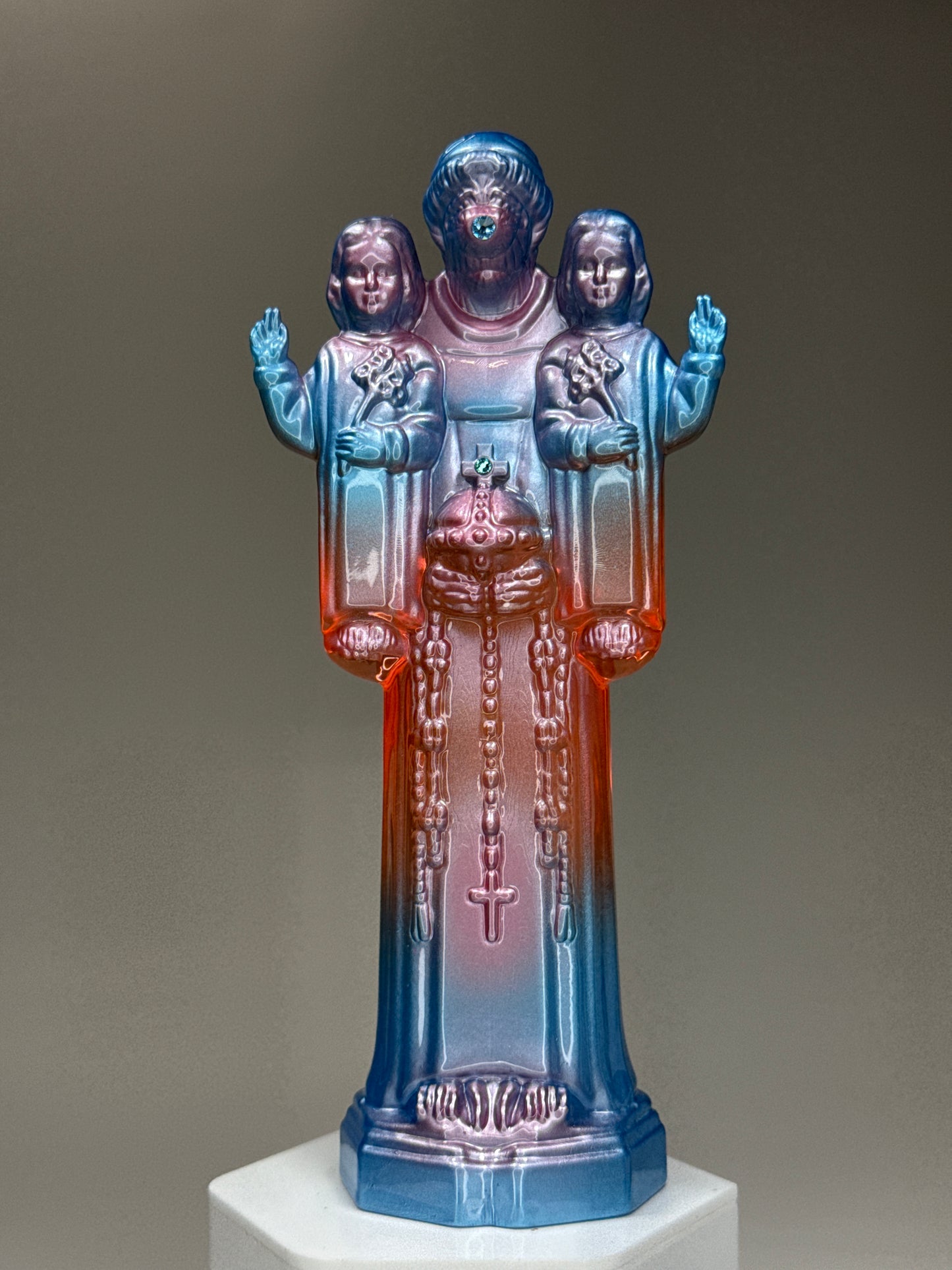 Cyclops with Twins: Pressing Engagement