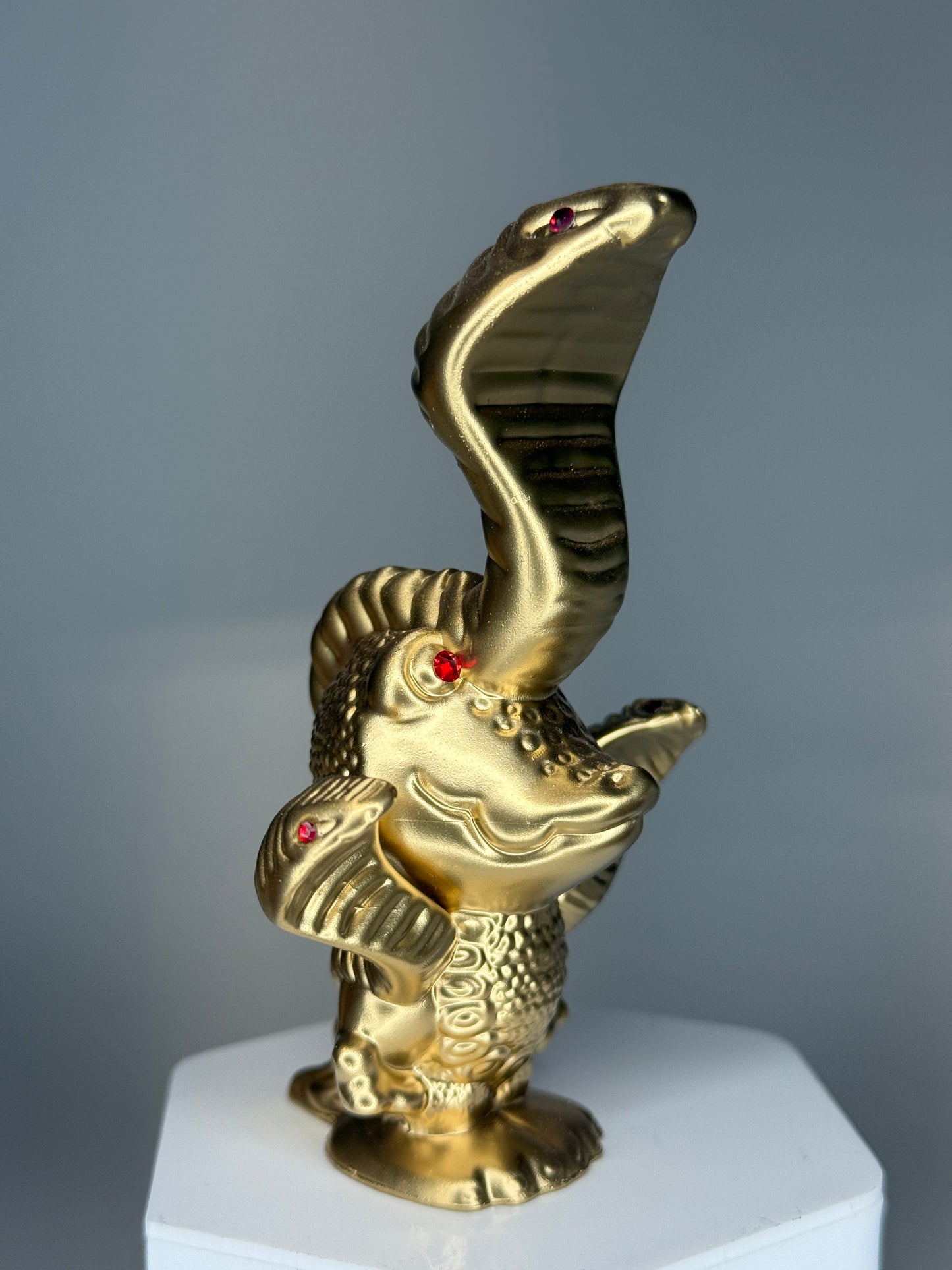 Cobra Cult Croc: Gold Chrome