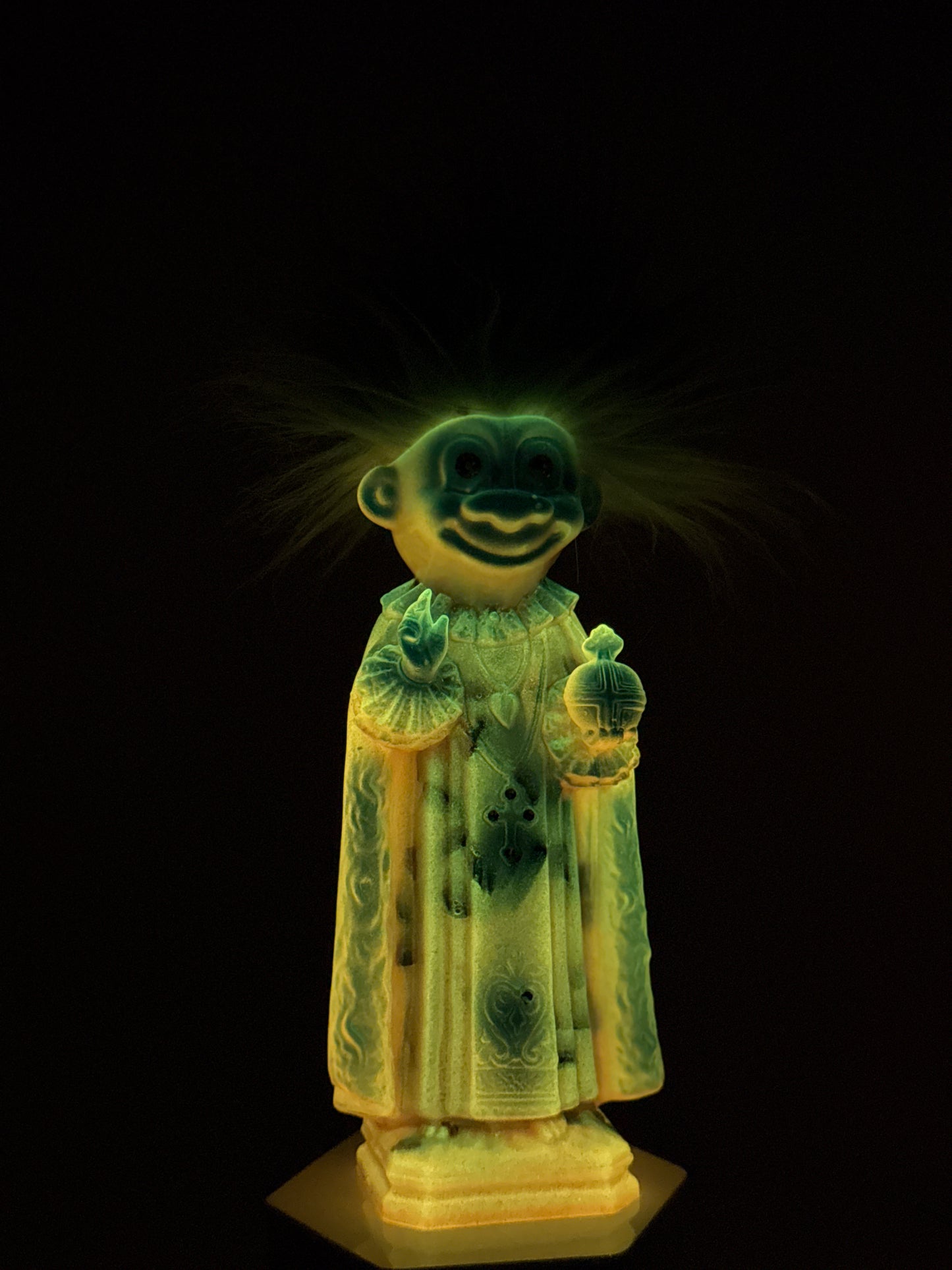 Saint Troll: Glow Orange/Blue