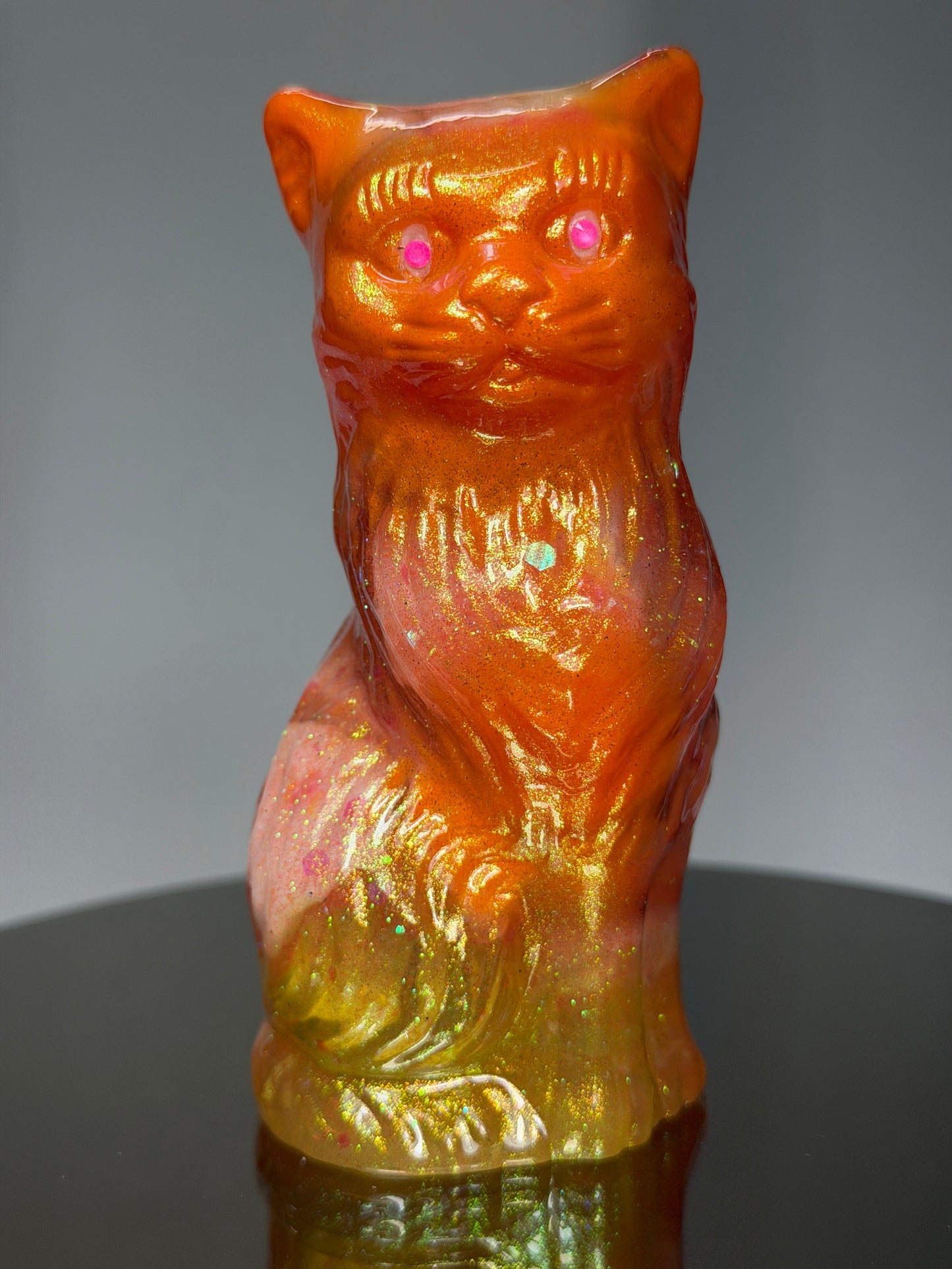 Cat: Glow Eyes Orangeade