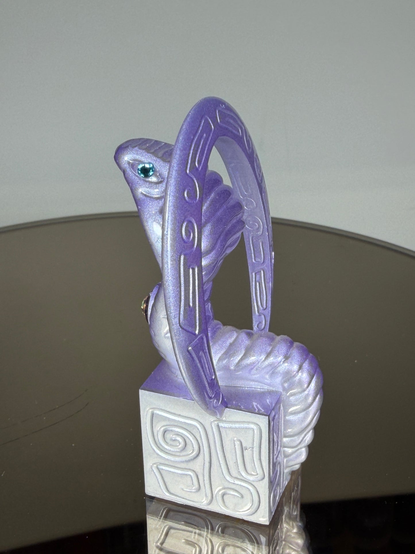 Egyptian Cobra: Purple Style