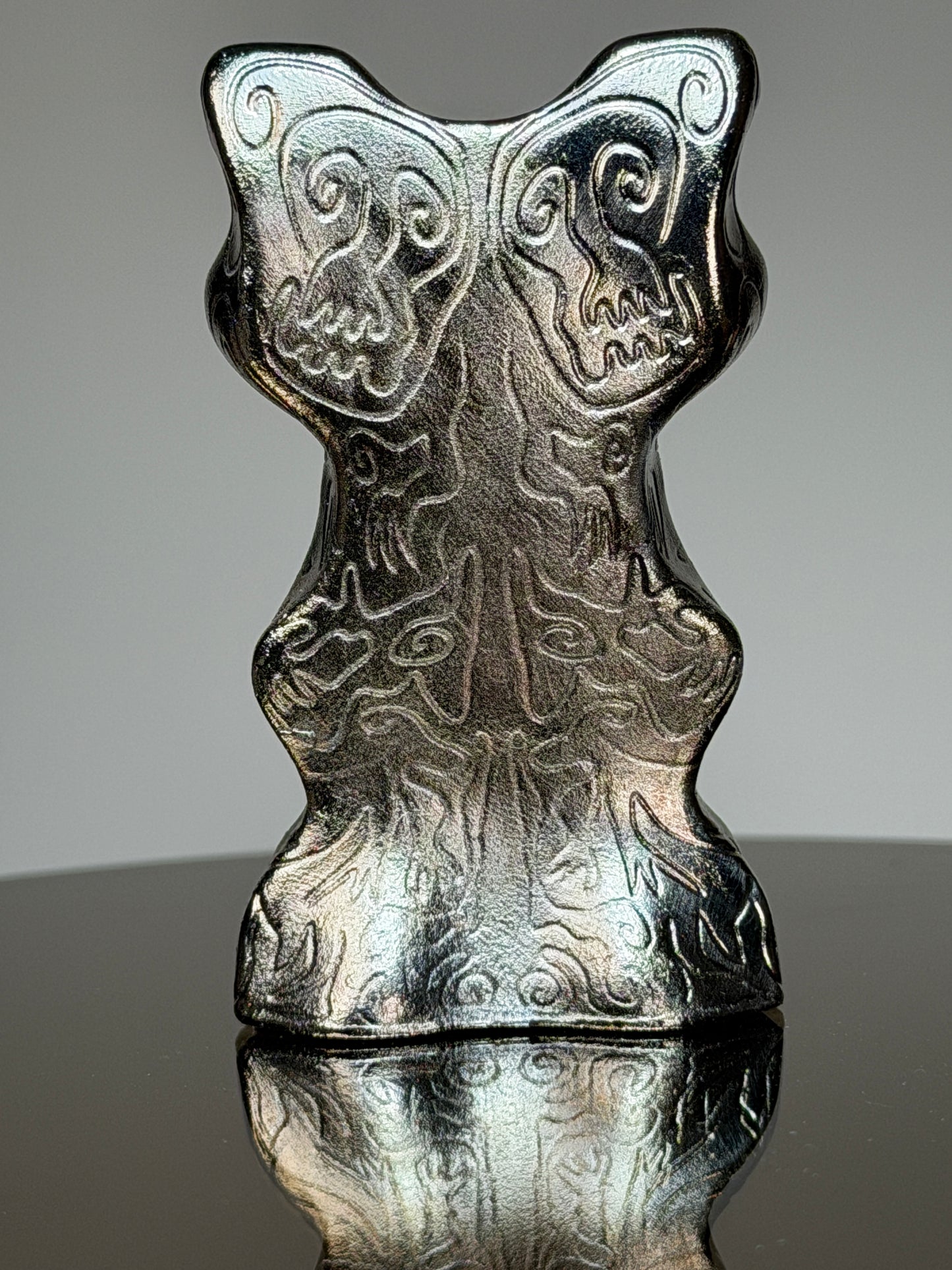 Bveeu Qe’bb: Chrome Plated Mystic