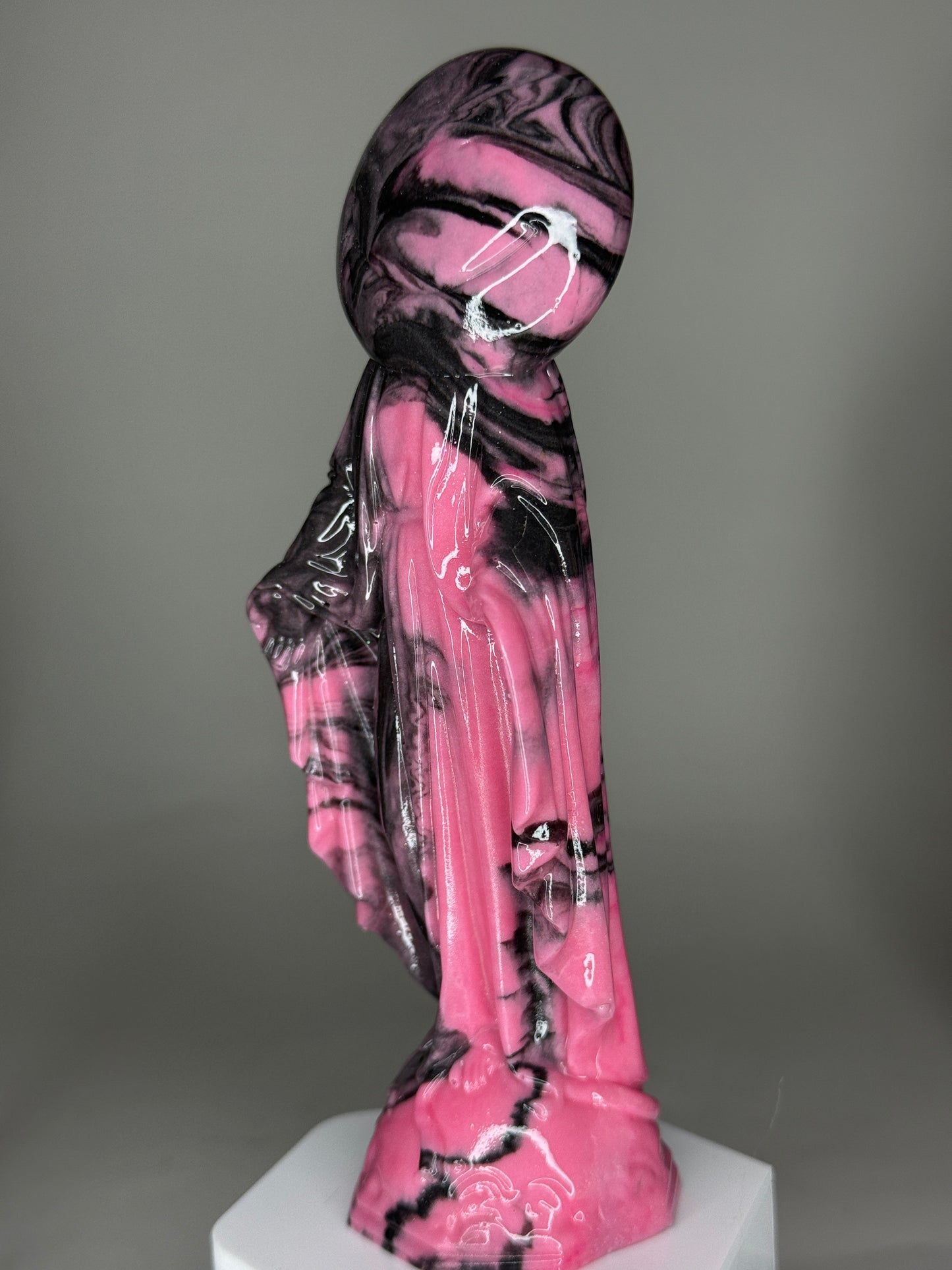 Happy Mary: Marbled Pink/Black Glow