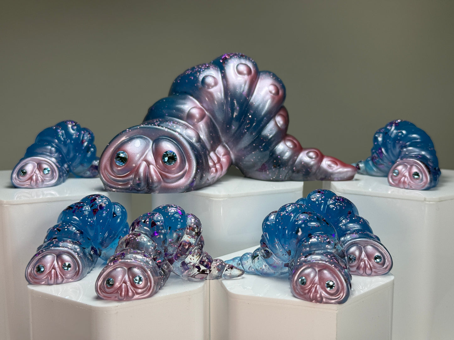 Worm: Blue with Pink (Glow) Set of 7