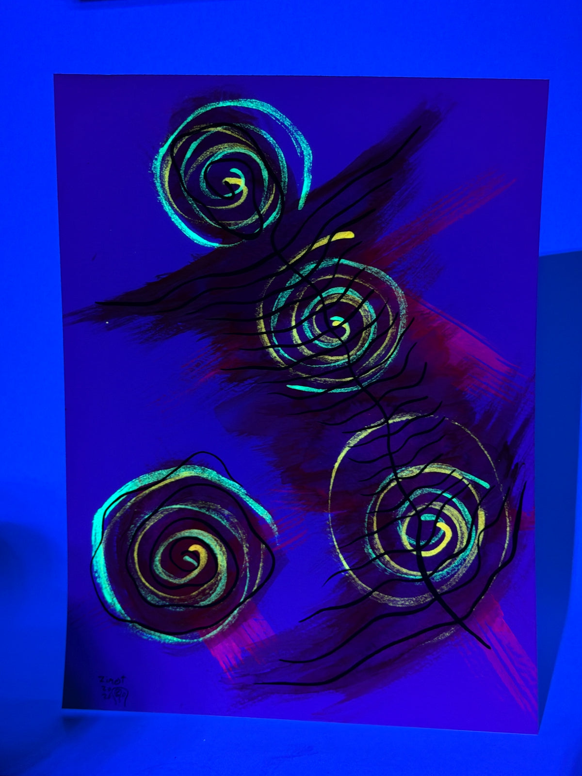 Smelling Salts Twenty (with glow in the dark chaos)