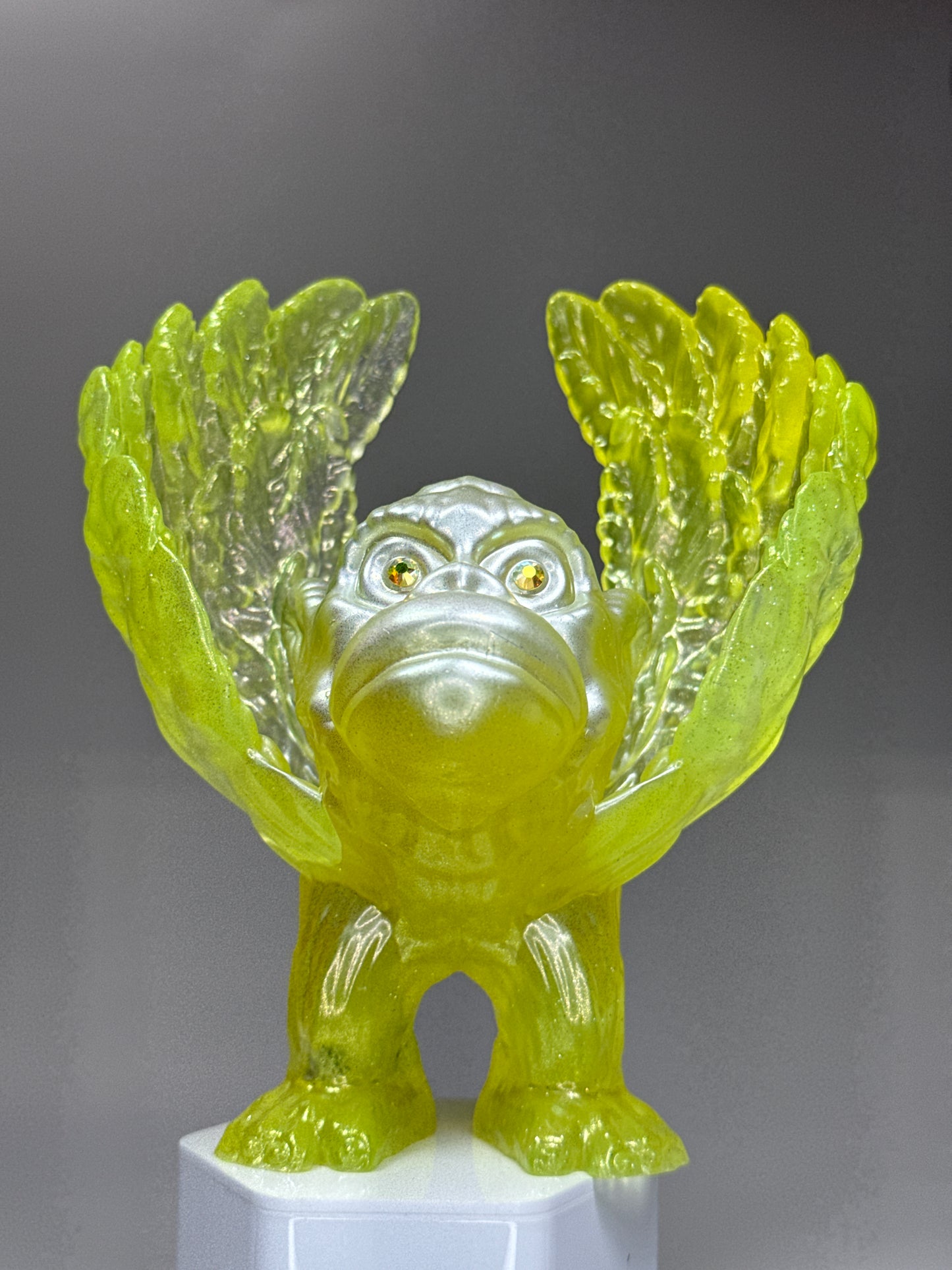 Winged Ape Hopper: Yellow Lifetime