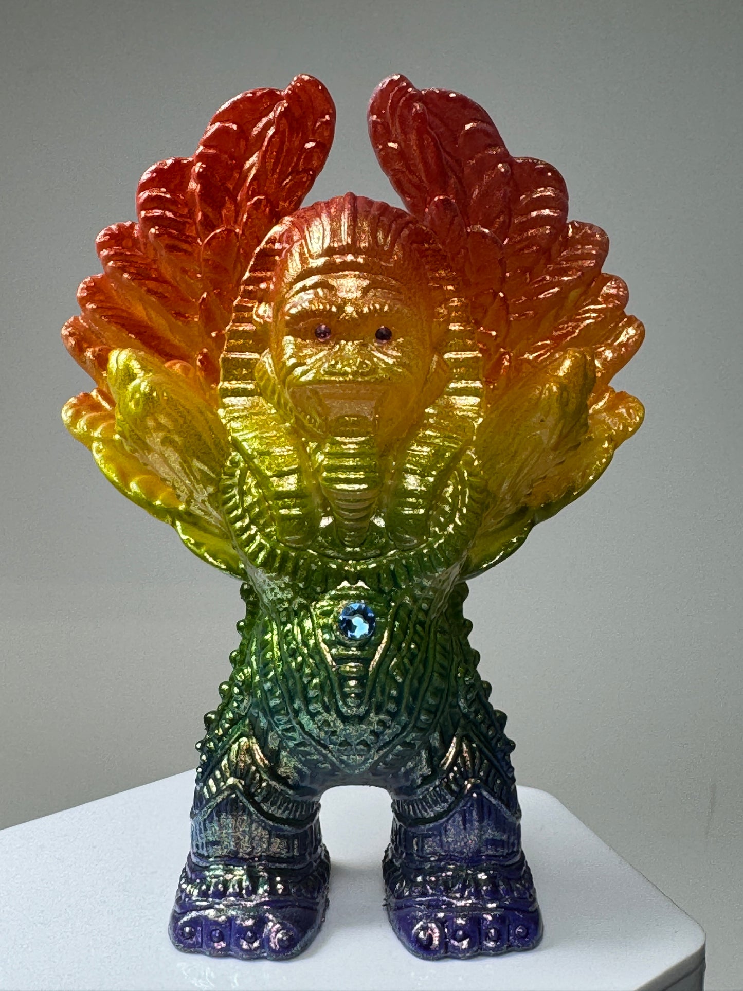 Winged Sphinx Ape: Gold Rainbow