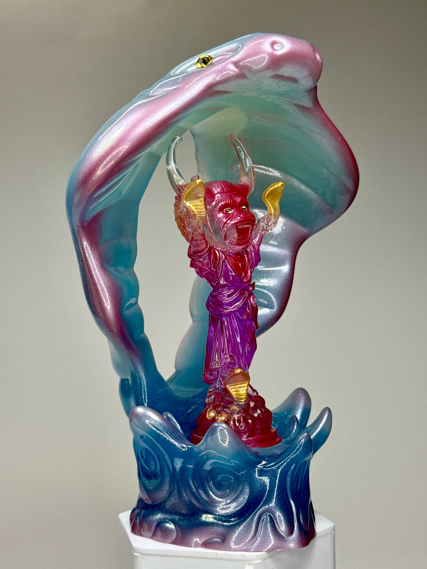 Snake Handler Shrine: Blue Glow Overlord