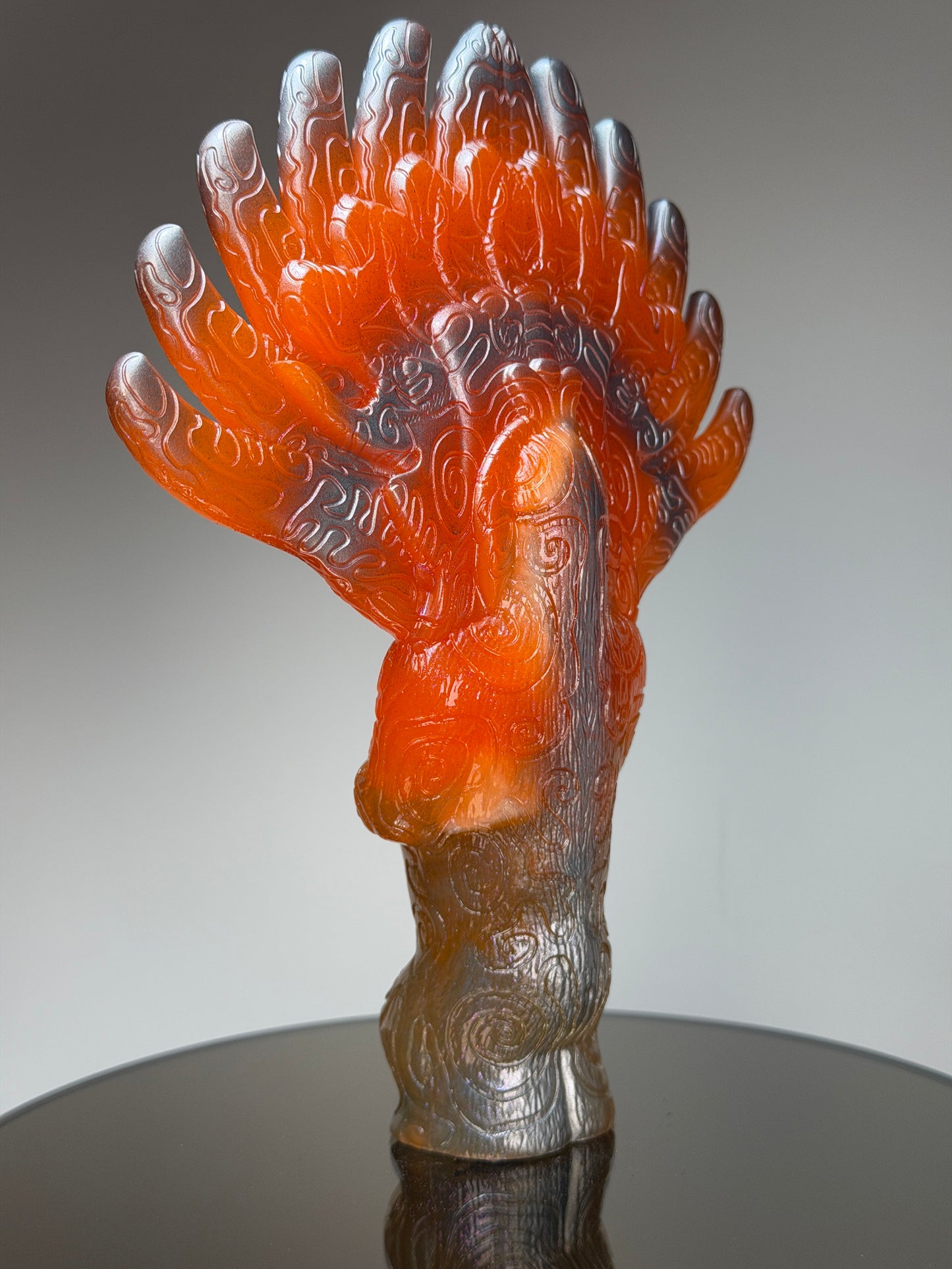 Ezqqn Ap’ee: Orange Glow Cycle