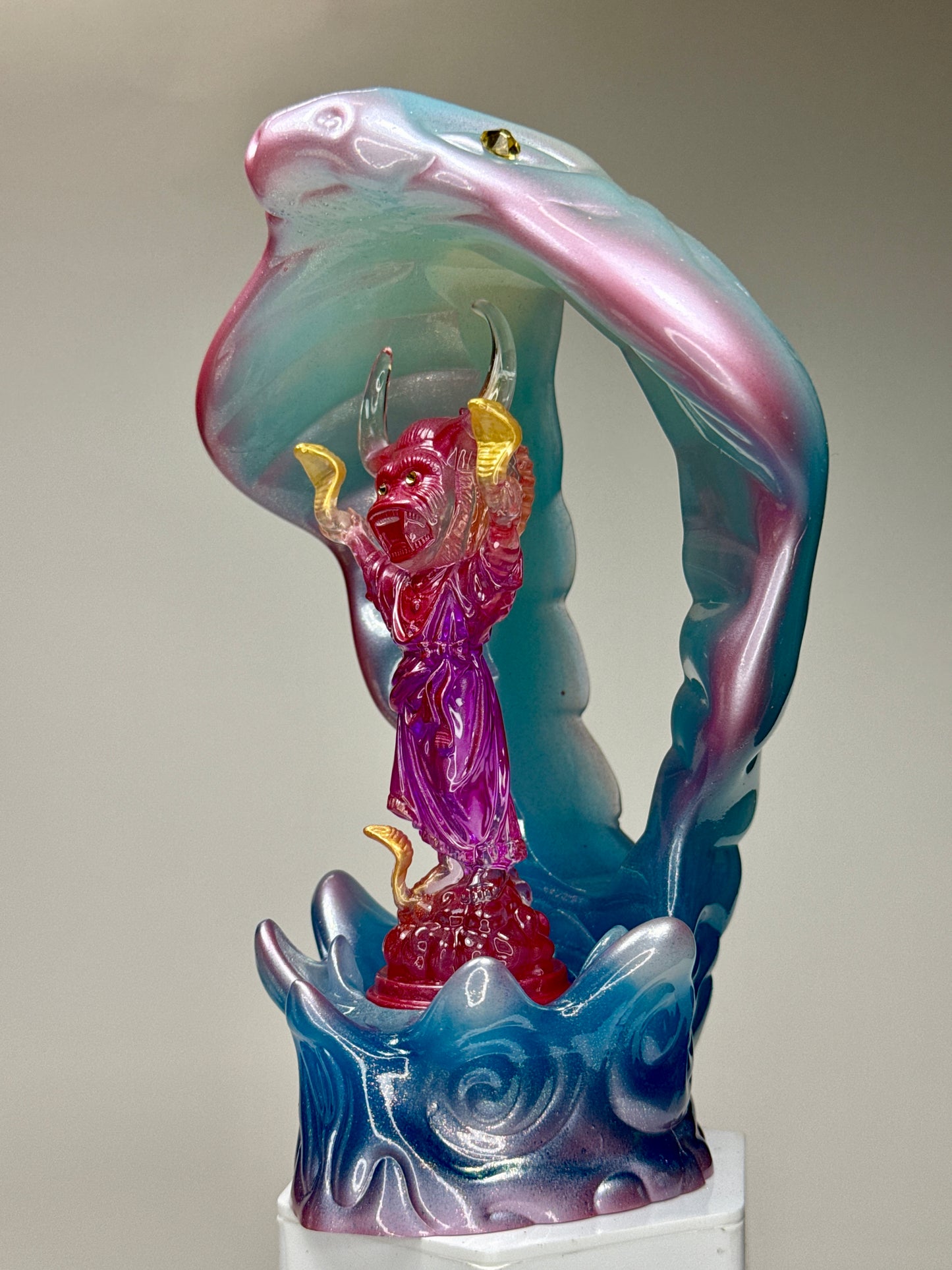 Snake Handler Shrine: Blue Glow Overlord