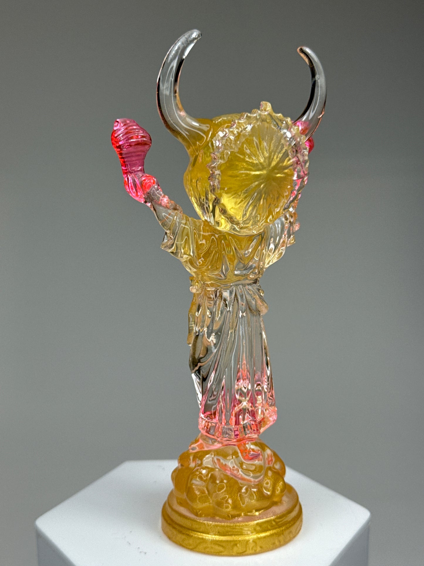 Snake Handler: Gold/Clear/Red