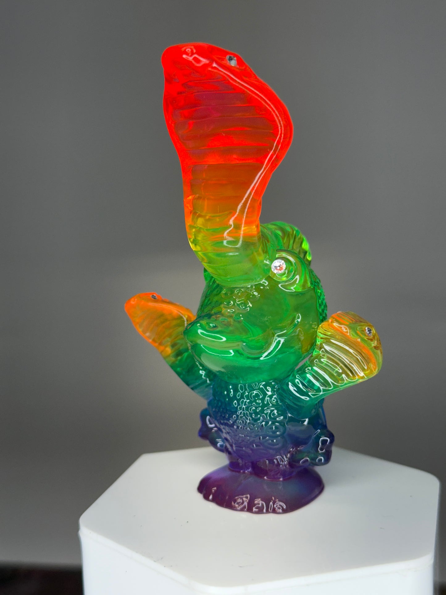 Cobra Cult Croc: Transparent Rainbow