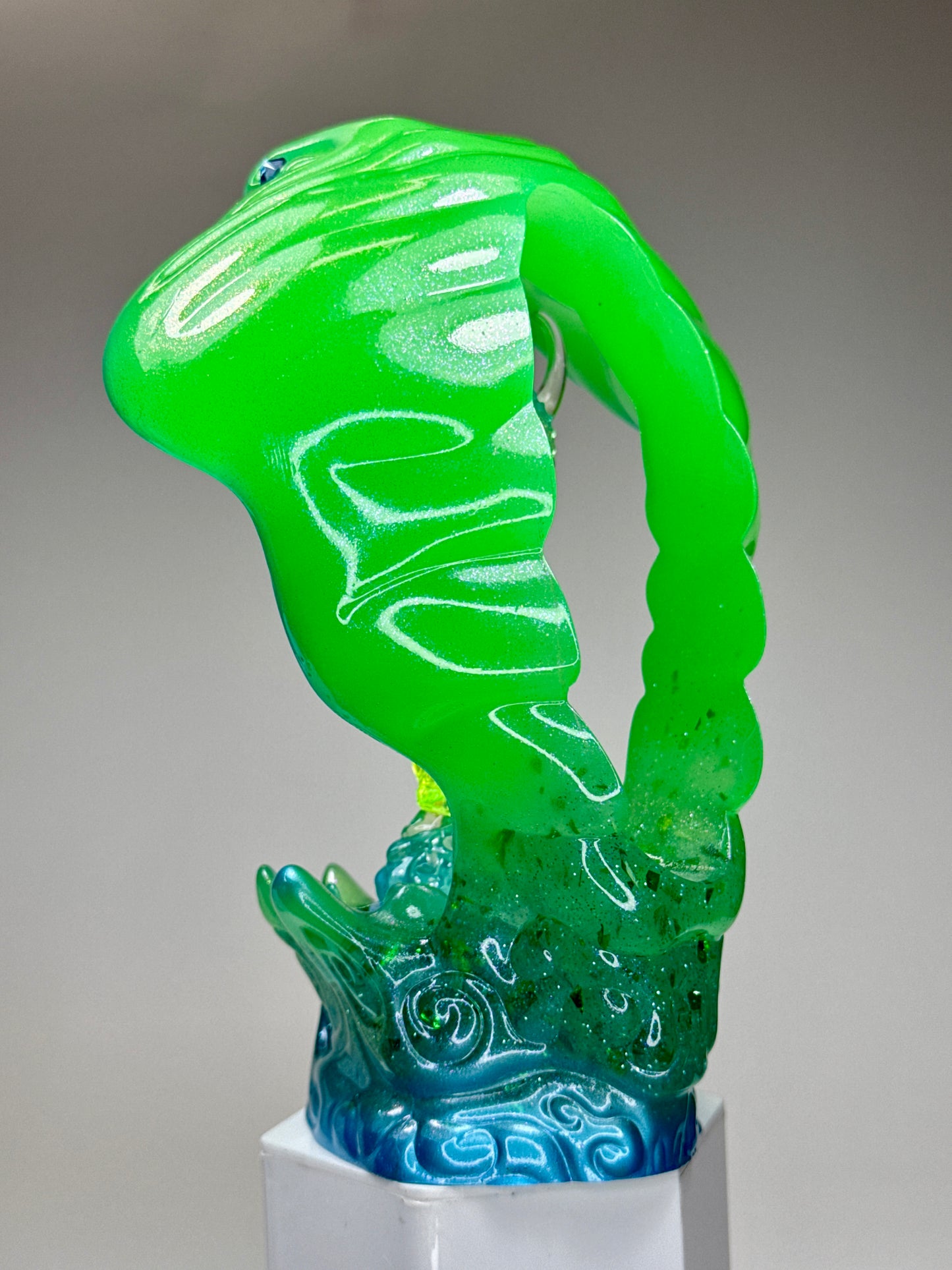 Snake Handler Shrine: Green Glow Overlord