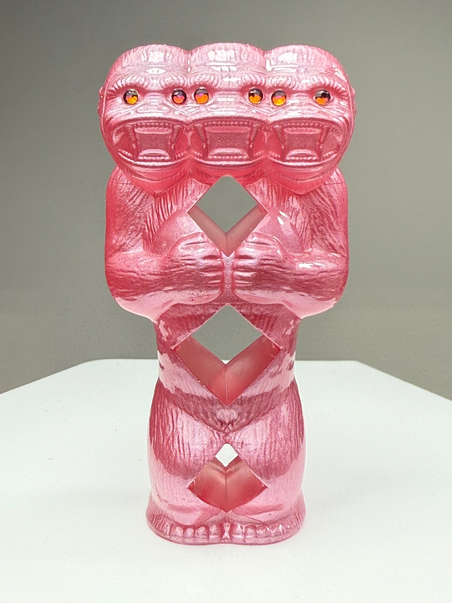 Three of Diamonds Ape: Rainbow Choice