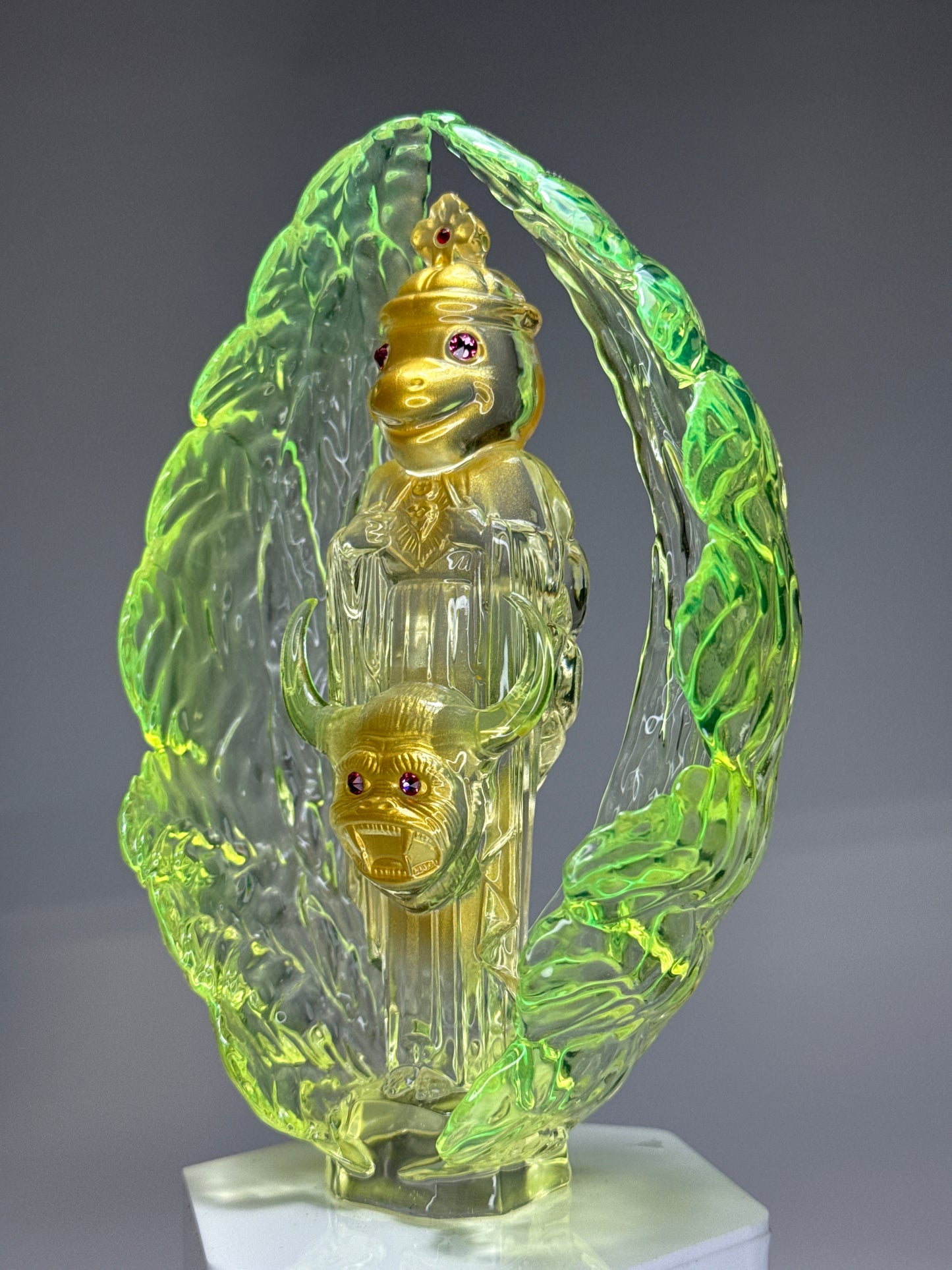 Turtle at the End of Days: Yellow/Gold/Clear