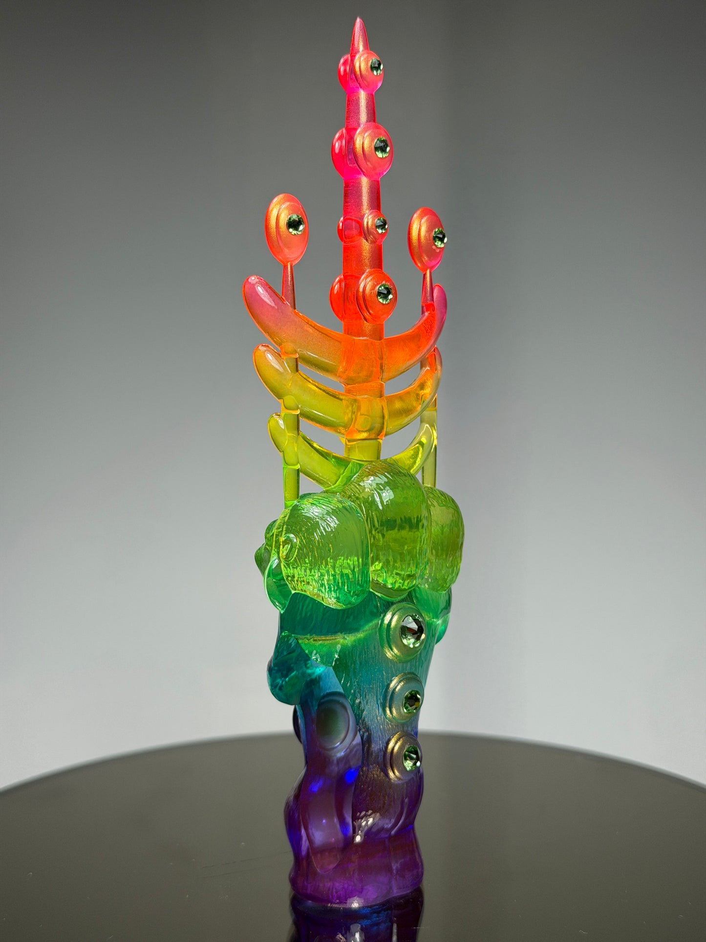Zbvvo Tr’pp: Transparent Rainbow