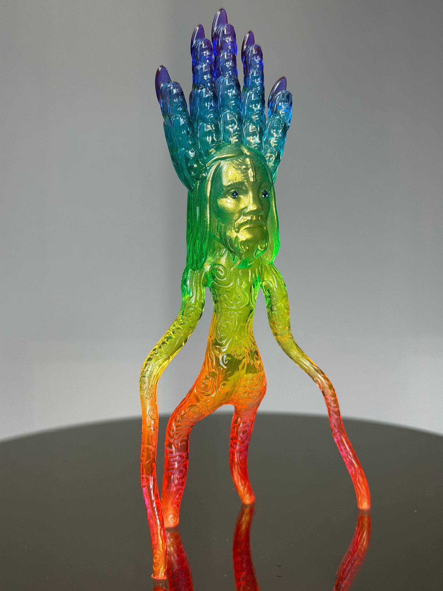 Jesus Claw Creeper: Transparent Rainbow