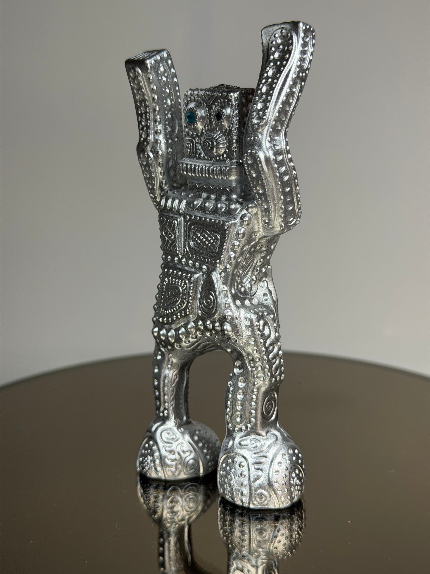 Wonky Robot: Silver