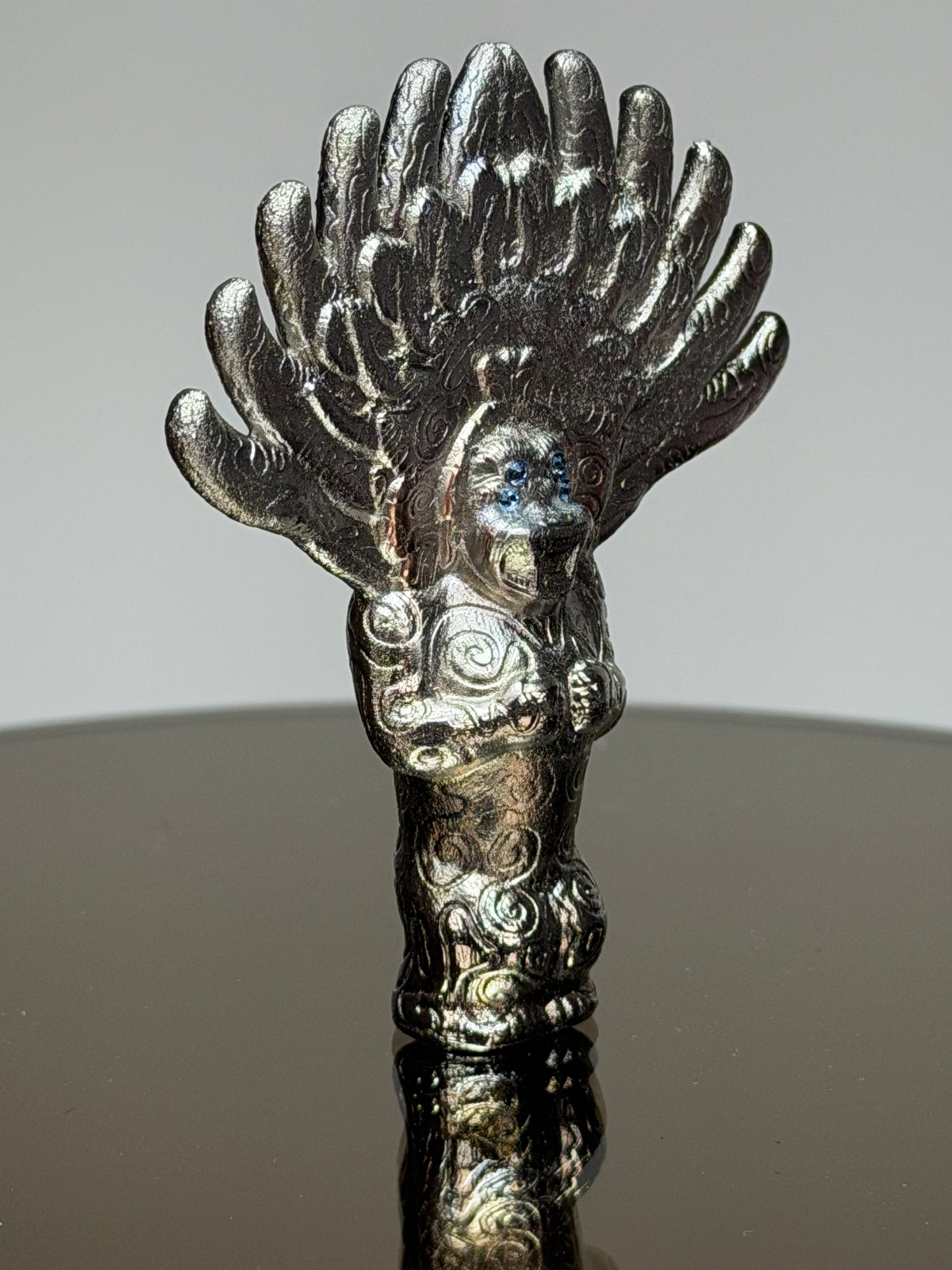 Ezqqn Ap’ee: Chrome Plated Pure