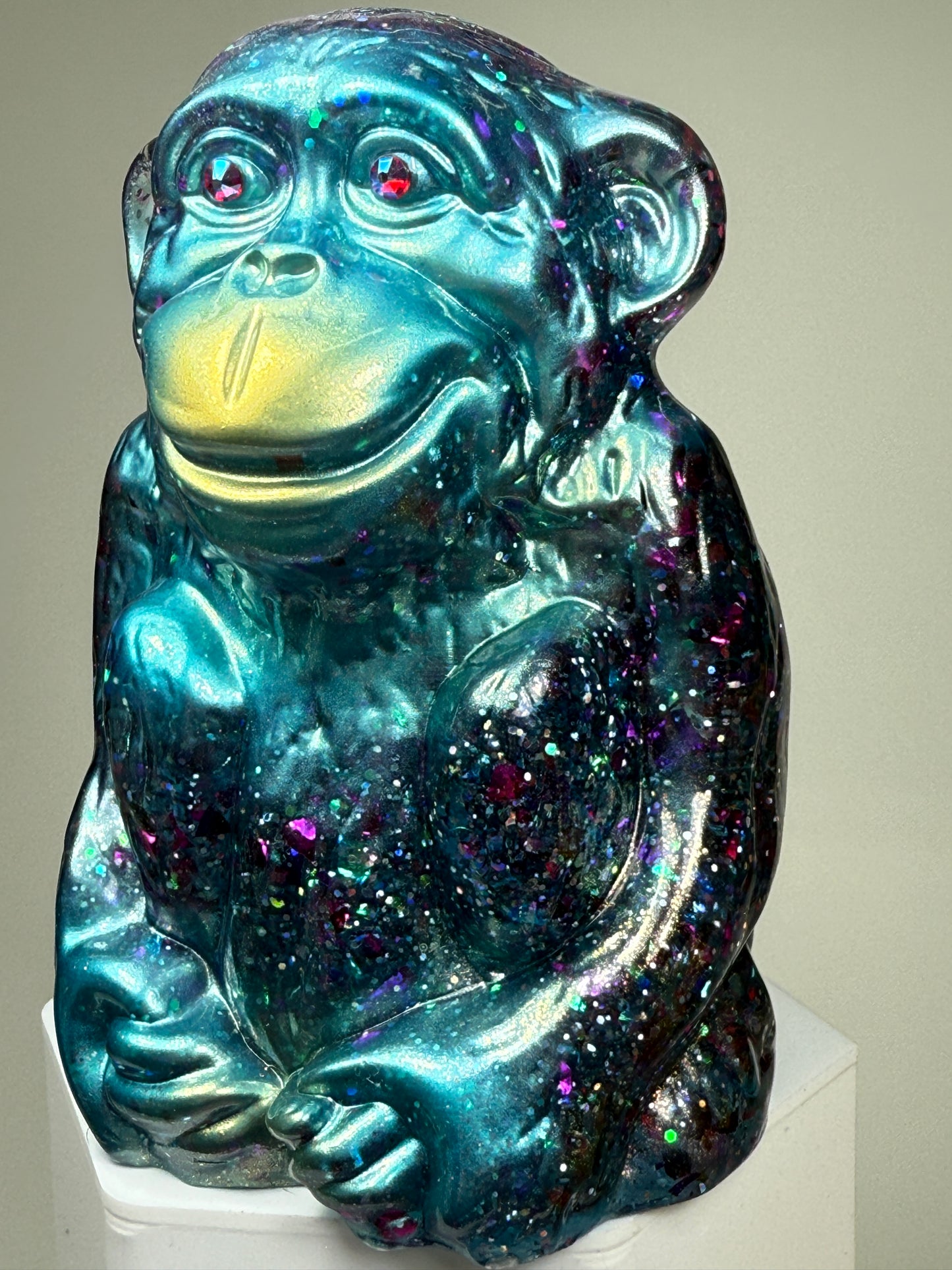 Sitting Monkey: Universe Rest