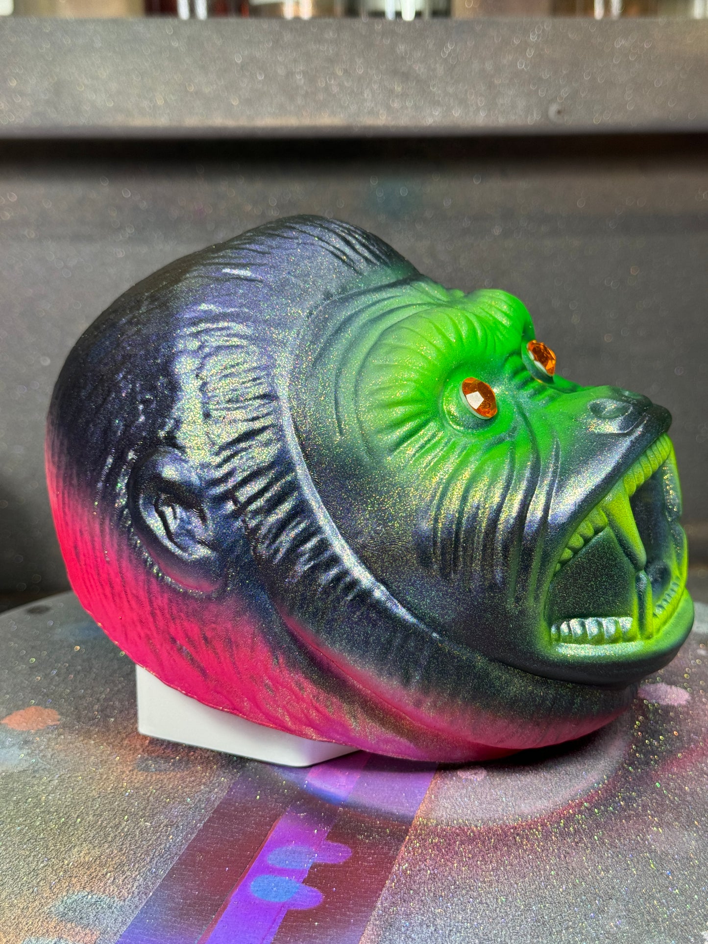 Ape Head XXL: Neon Accented Action Head