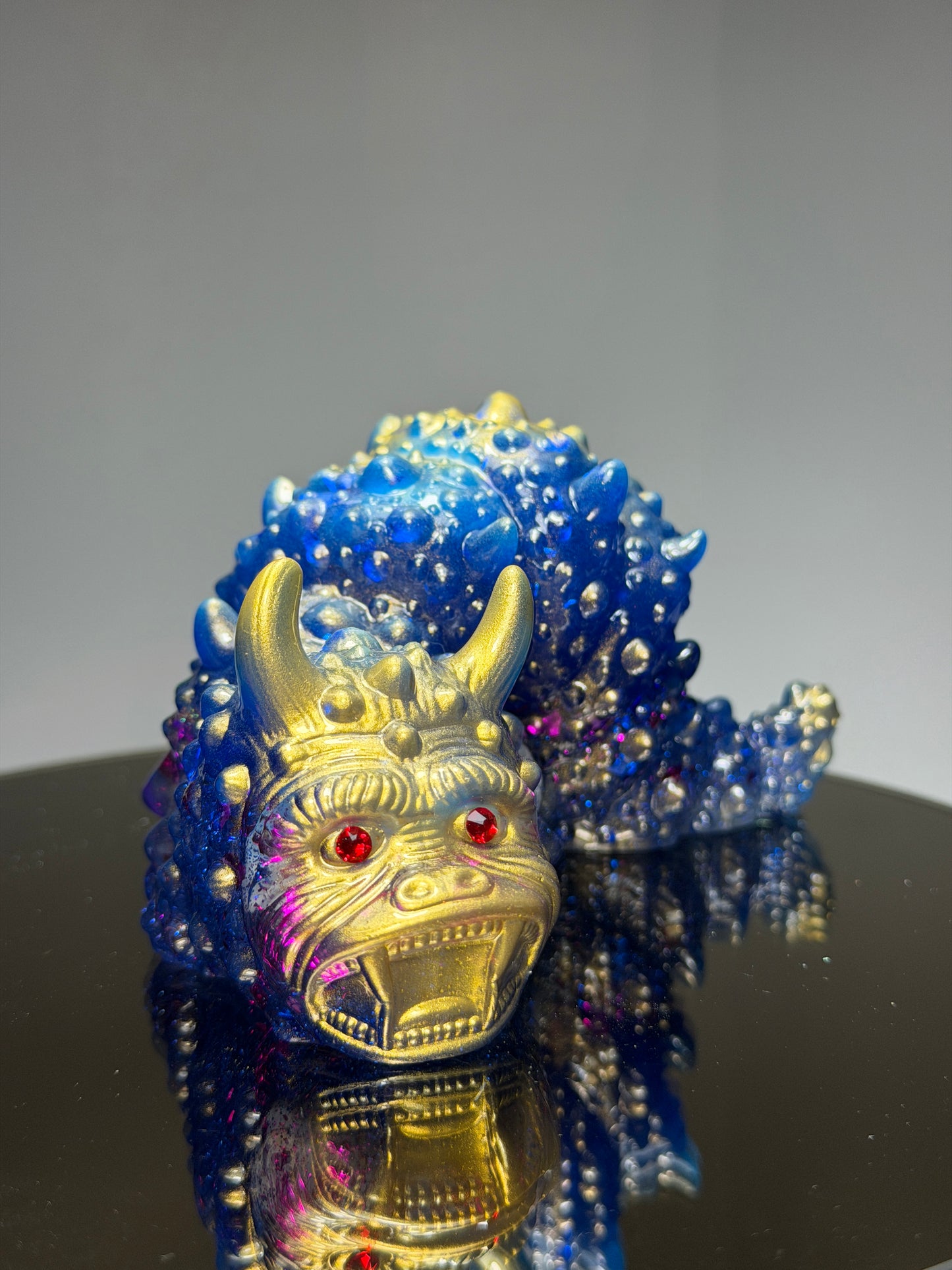 Devil Grub Ape: Glow Suck