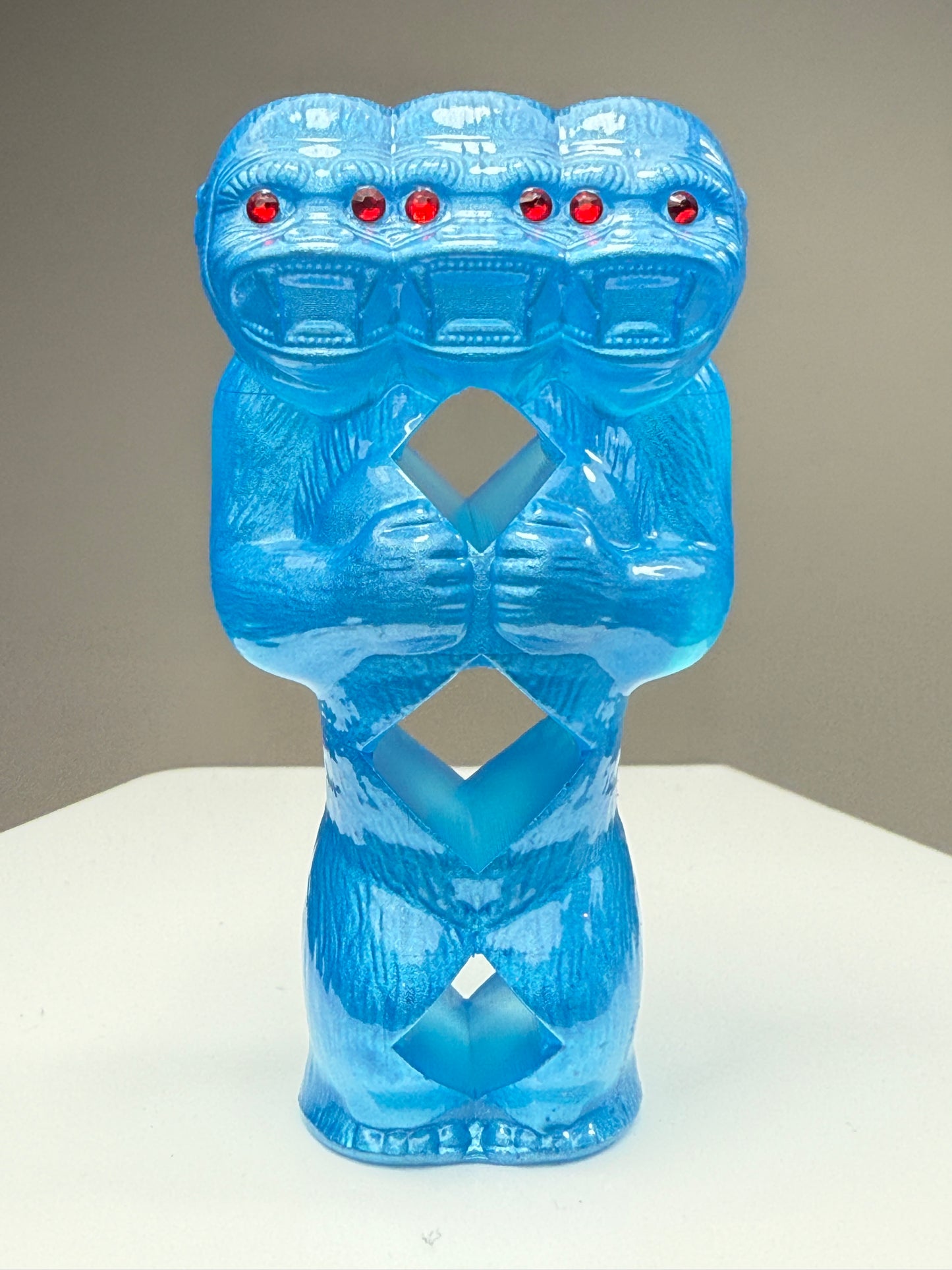 Three of Diamonds Ape: Rainbow Choice