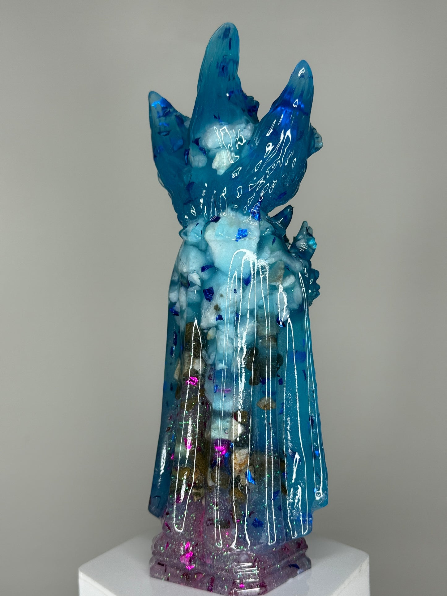 Saint 666: Posturing Glow