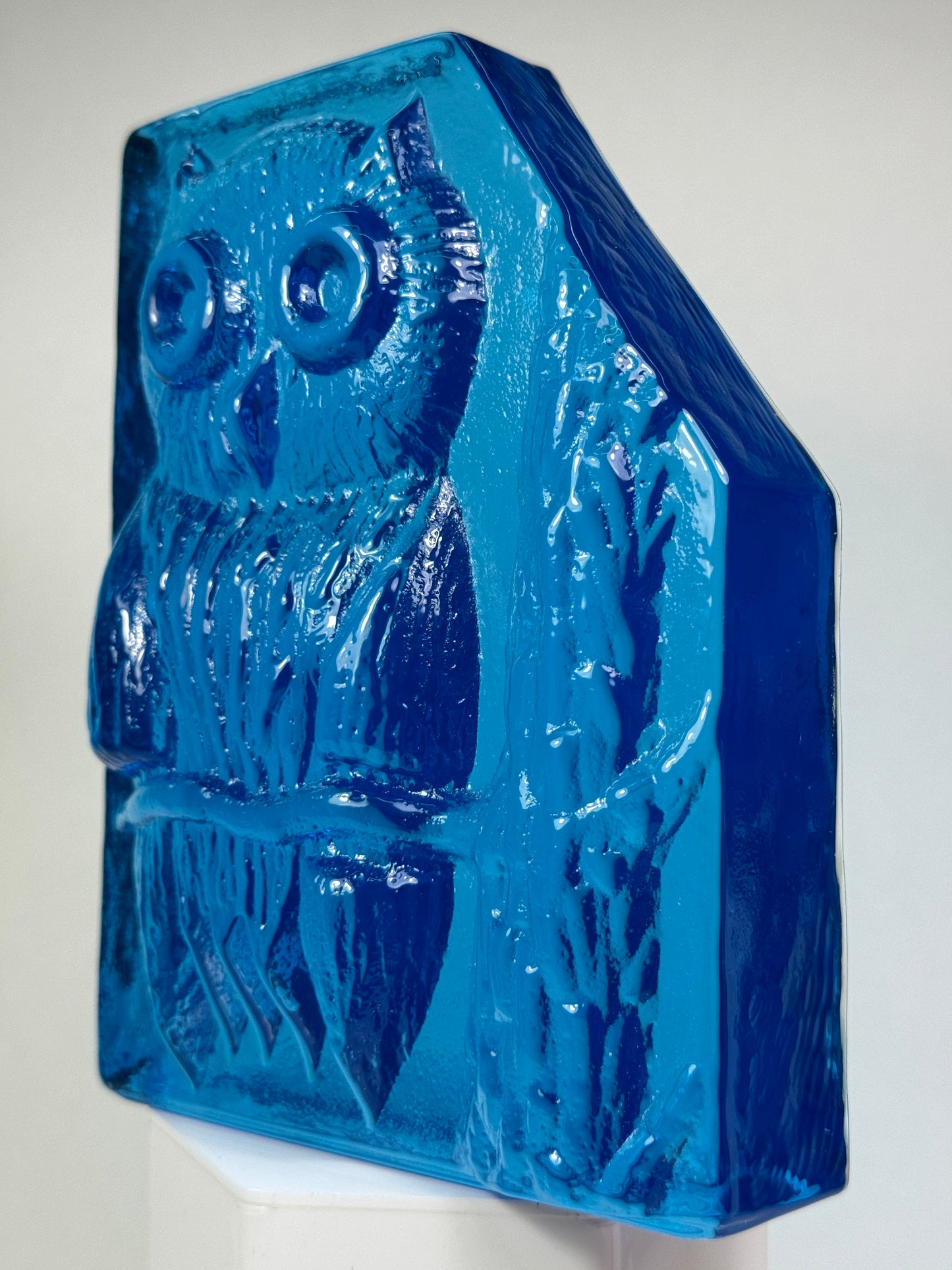 Midcentury Owl: Clear Blue